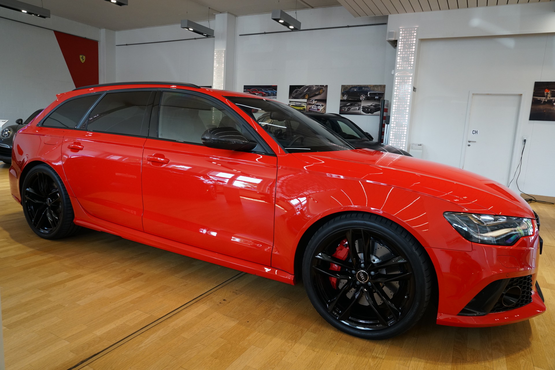 AUDI RS6 Avant 4.0 TFSI V8 quattro Tiptronic Audi Exclusive-image-11