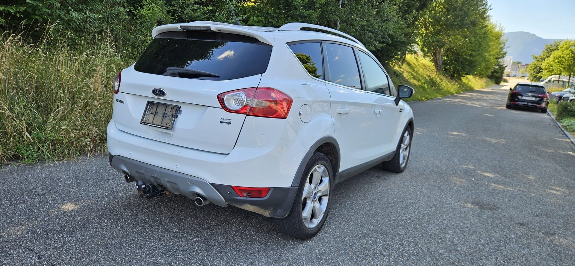 FORD Kuga 2.0 TDCi Titanium 4WD PowerShift-image-4