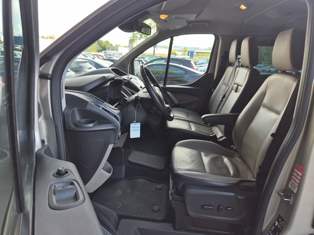 FORD Tourneo Custom 310 L2H1 Titanium 9-Sitzer-image-7