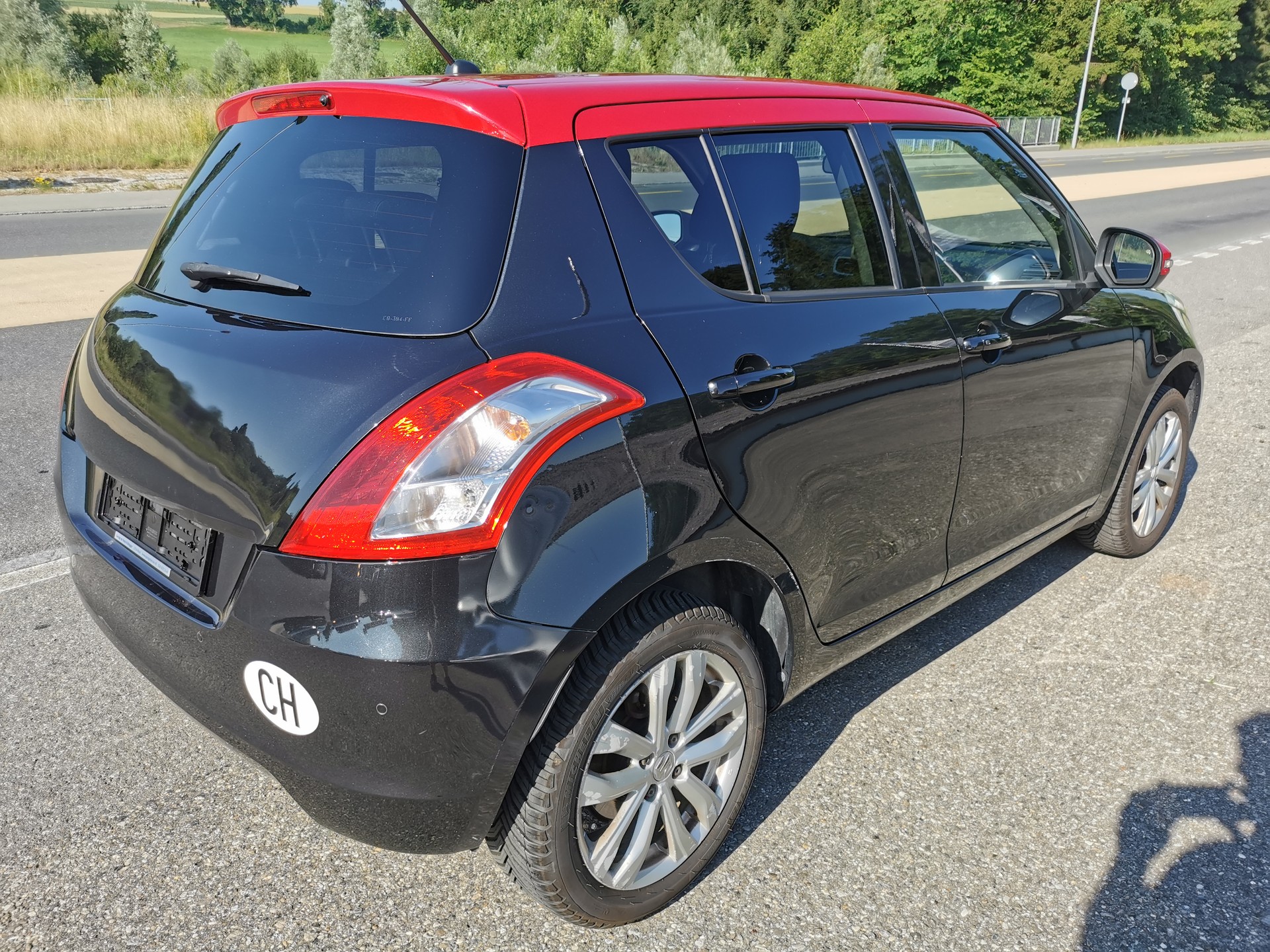 SUZUKI Swift 1.2i 16V Pack 4x4-image-6
