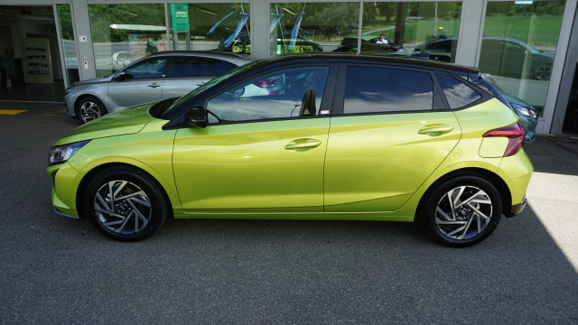 HYUNDAI i20 1.0 T-GDi Amplia DCT-showroom-element-2