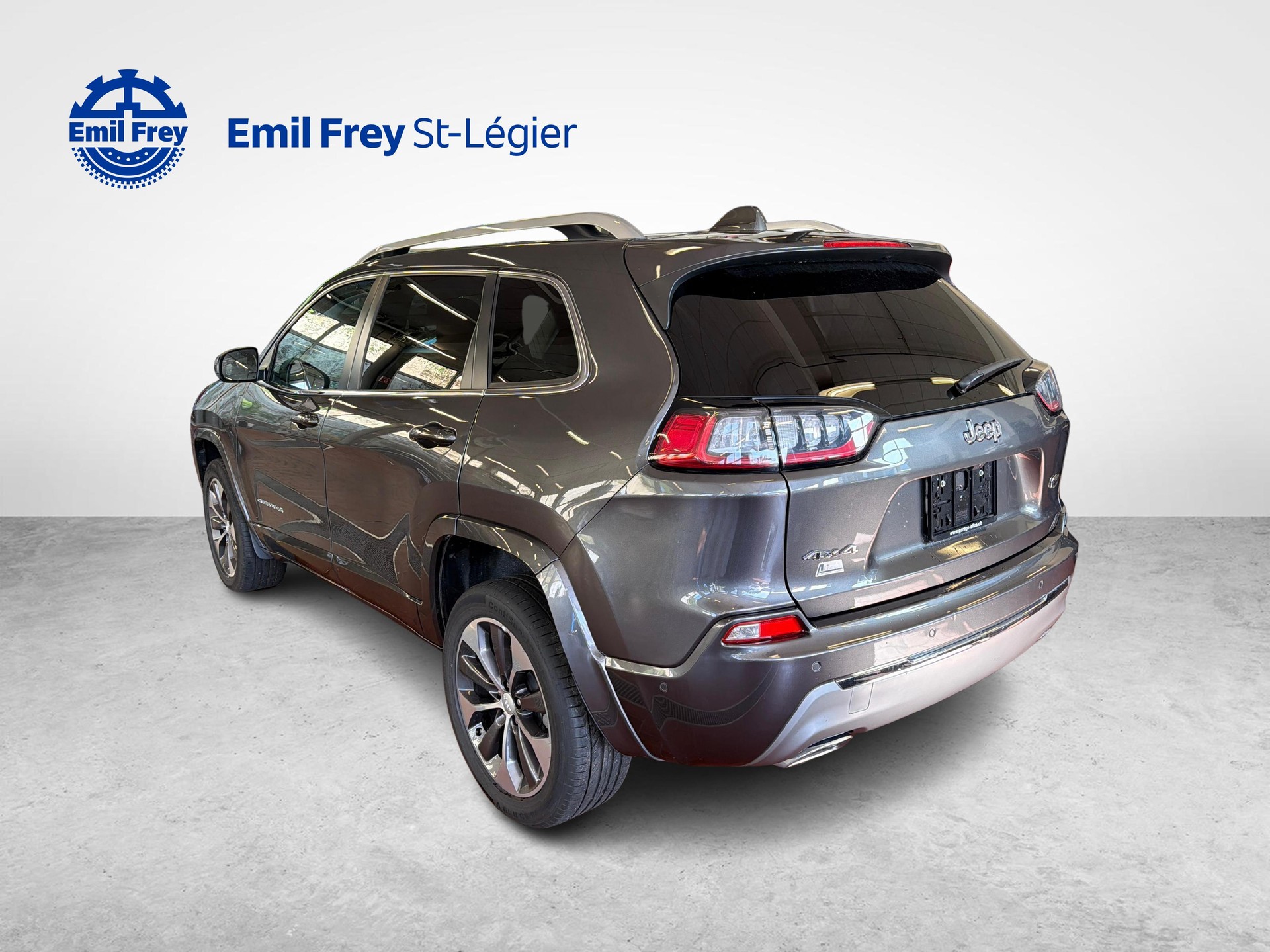 JEEP Cherokee 2.0 T Overland AWD-showroom-element-2