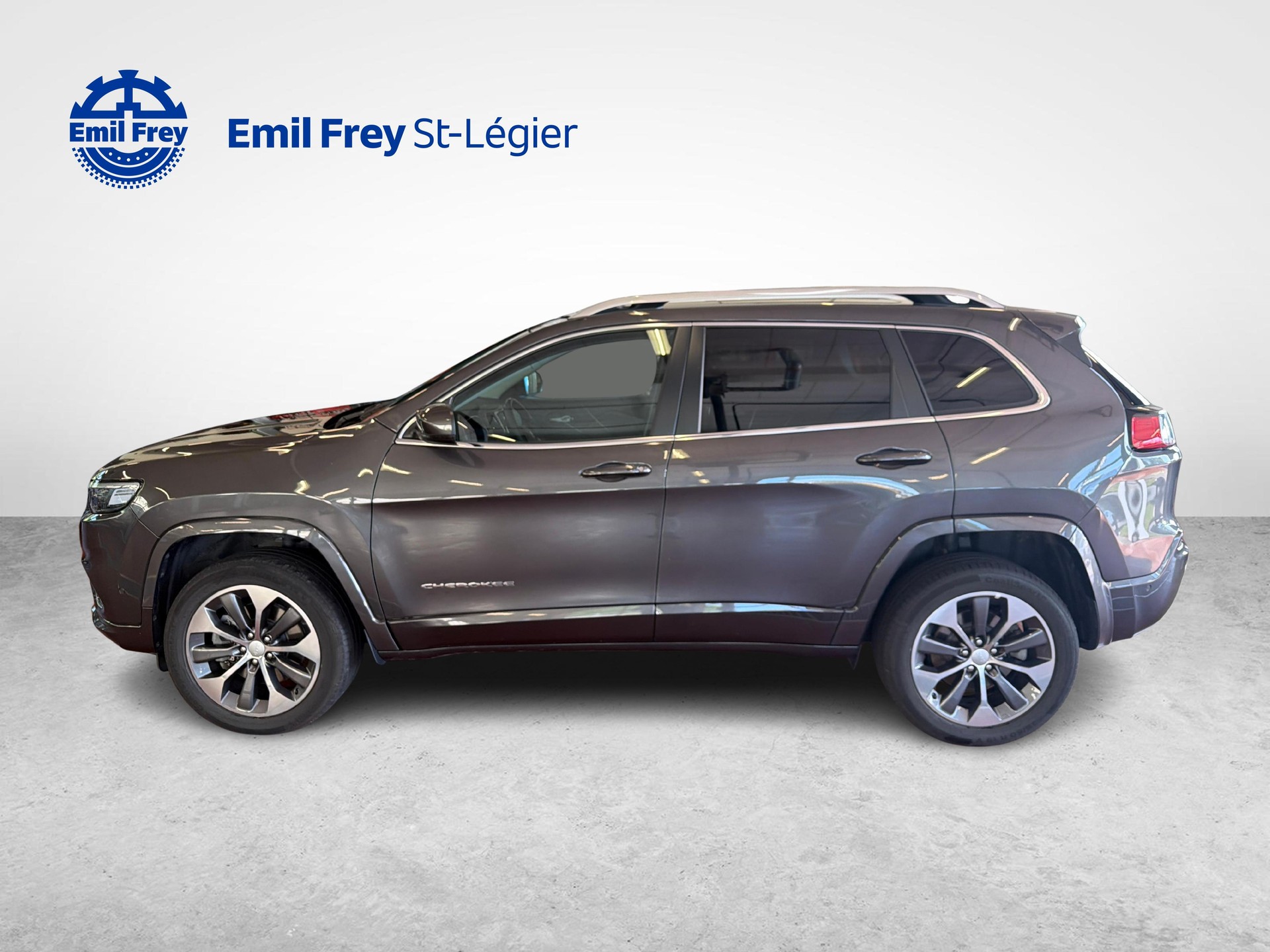 JEEP Cherokee 2.0 T Overland AWD-showroom-element-1
