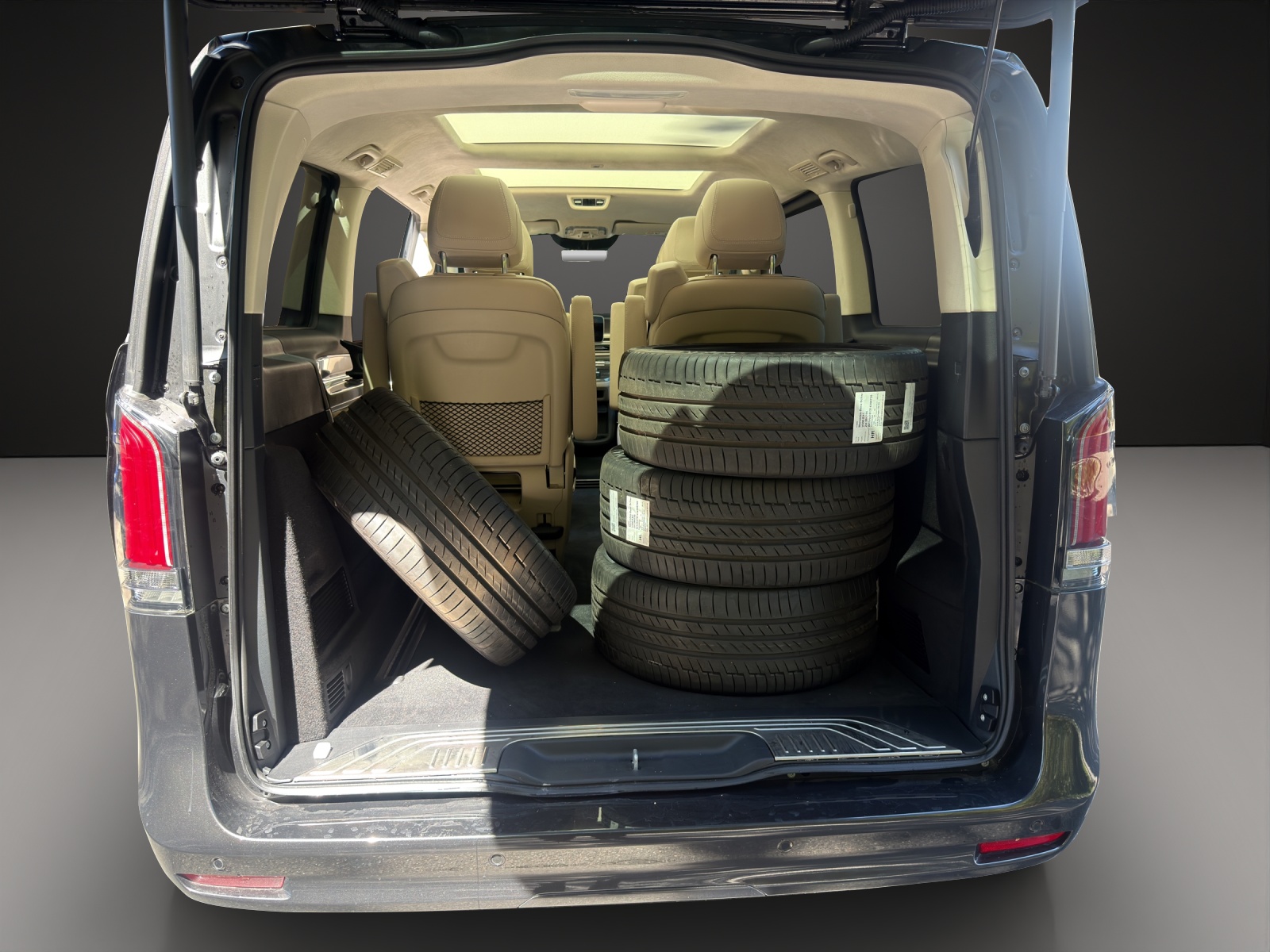 MERCEDES-BENZ V 300 d lang Exclusive 4Matic 9G-Tronic-image-11