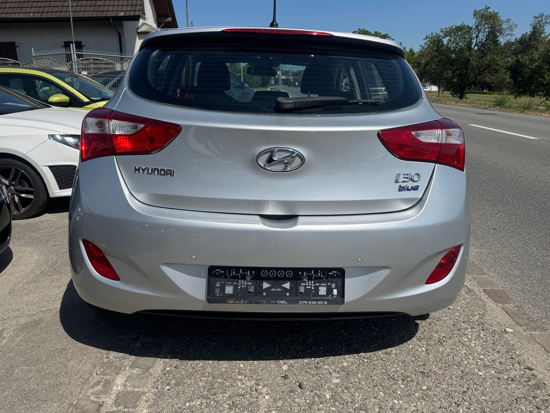 HYUNDAI i30 1.6 CRDi Style-image-3