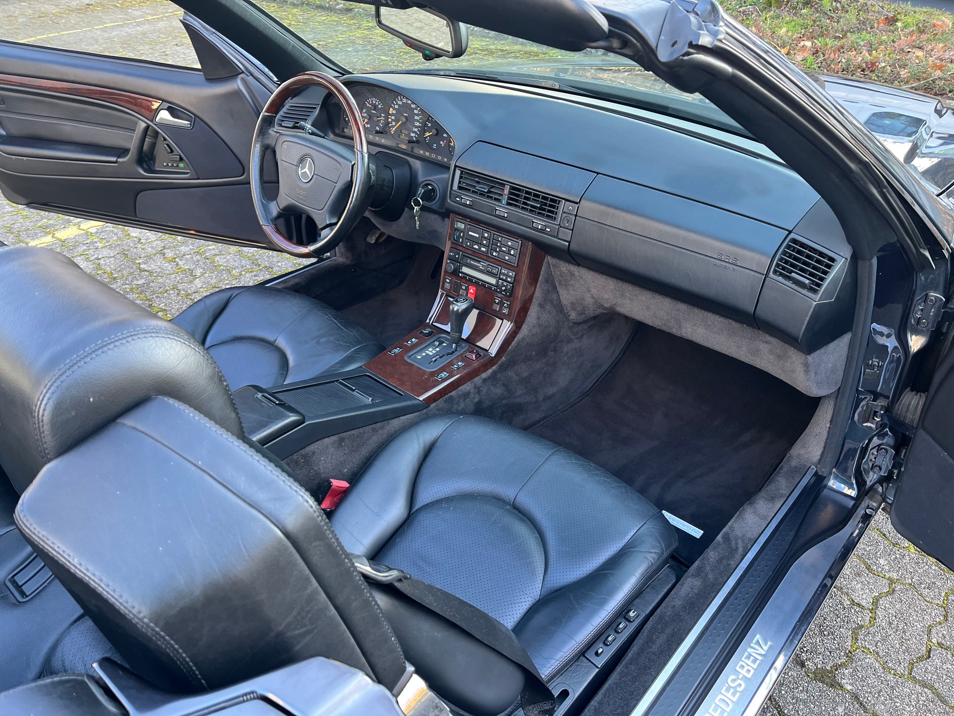 MERCEDES-BENZ SL 320 mit Veteraneneintrag-image-5