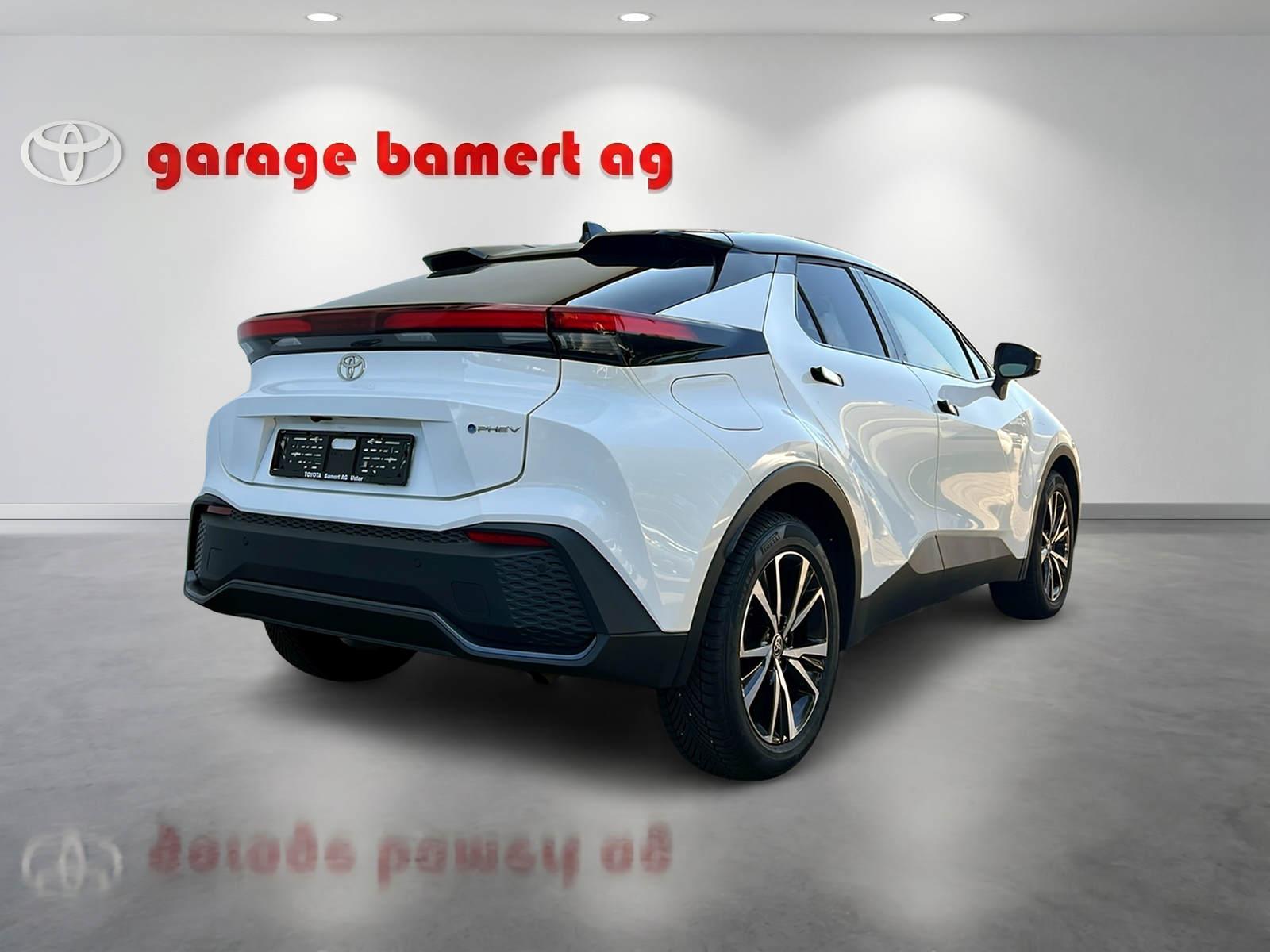 TOYOTA C-HR 2.0 PHEV Swiss Edition-image-5
