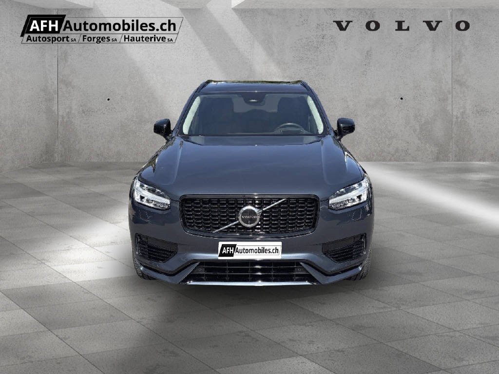 VOLVO XC90 T8 eAWD Ultim Dark-showroom-element-2