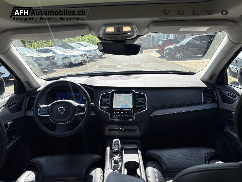 VOLVO XC90 T8 eAWD Ultim Dark-image-12