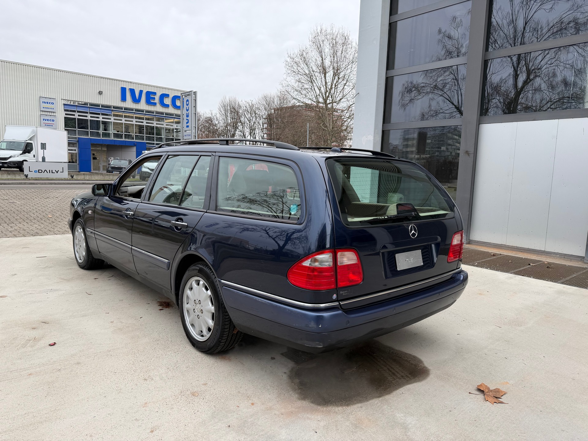 MERCEDES-BENZ E 430 Elégance Automatic-showroom-element-2