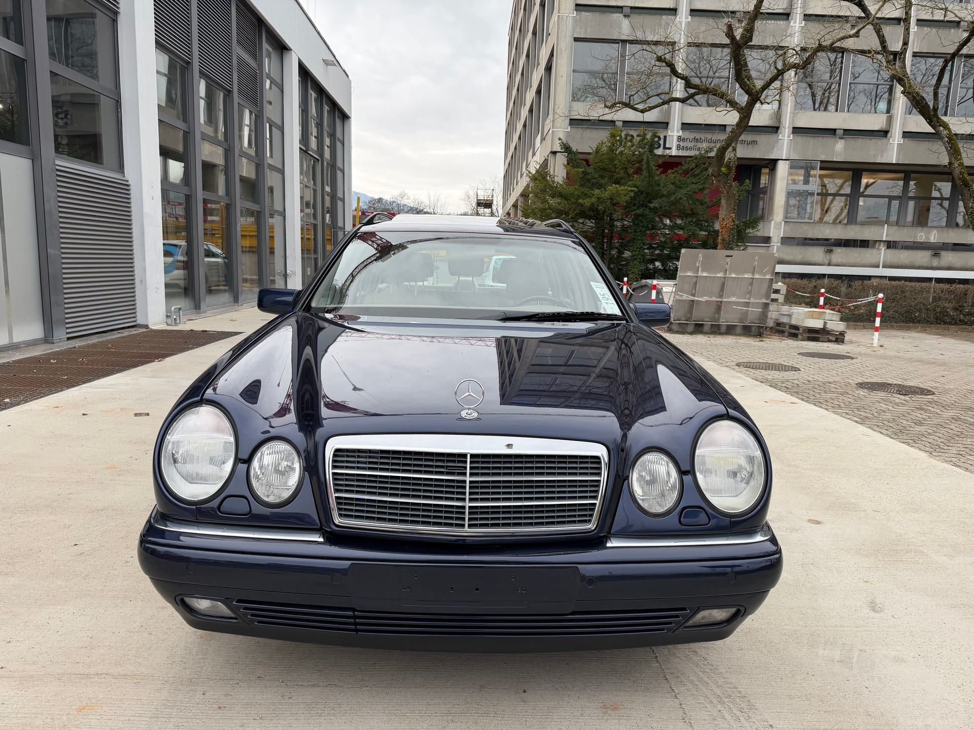 MERCEDES-BENZ E 430 Elégance Automatic-image-7