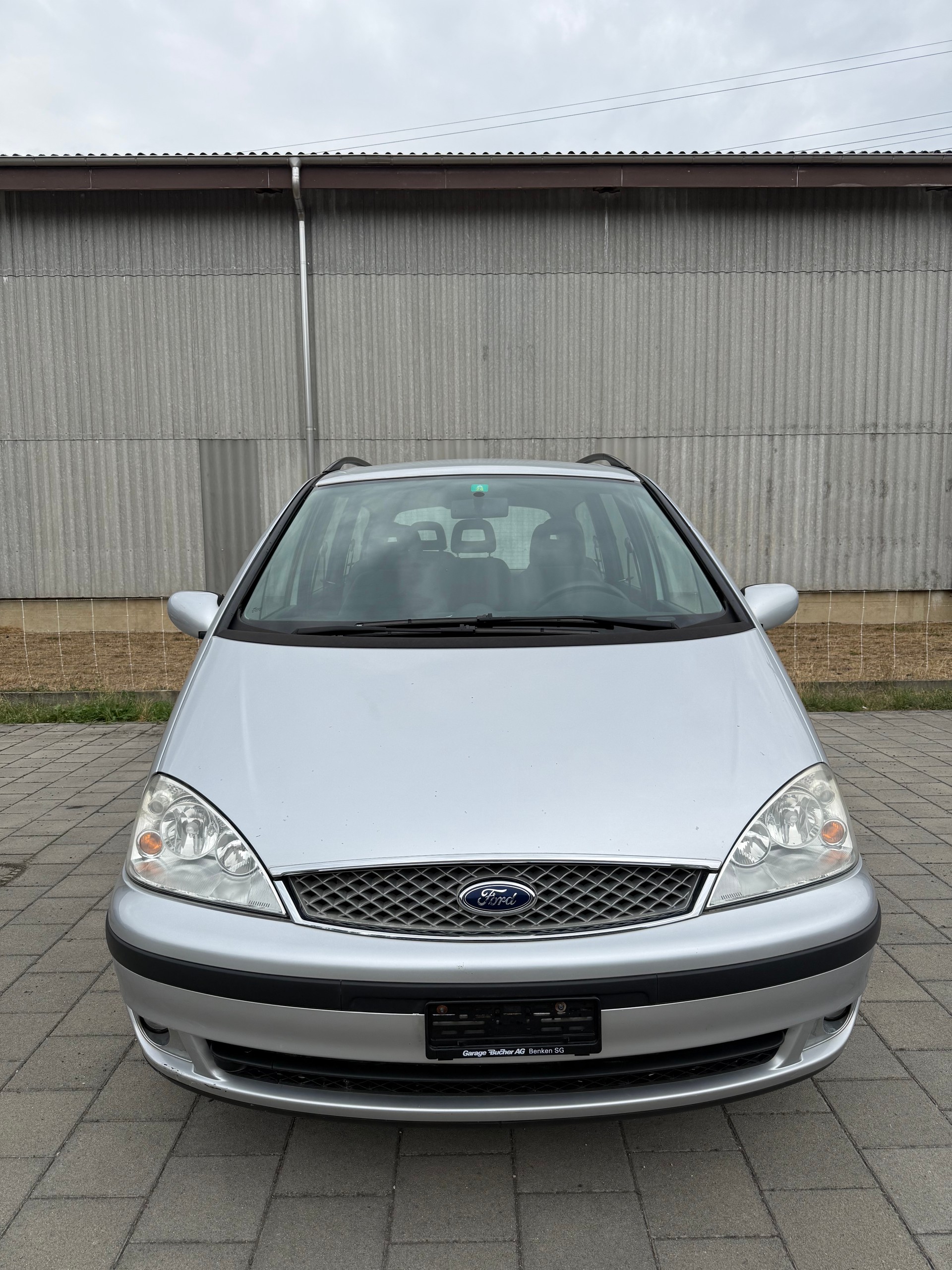 FORD GALAXY-showroom-element-1