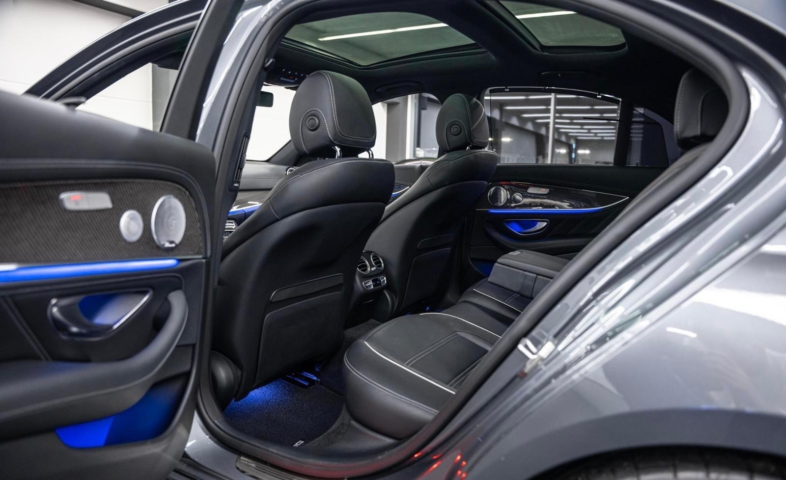 MERCEDES-BENZ E 63 S AMG 4matic+-image-10