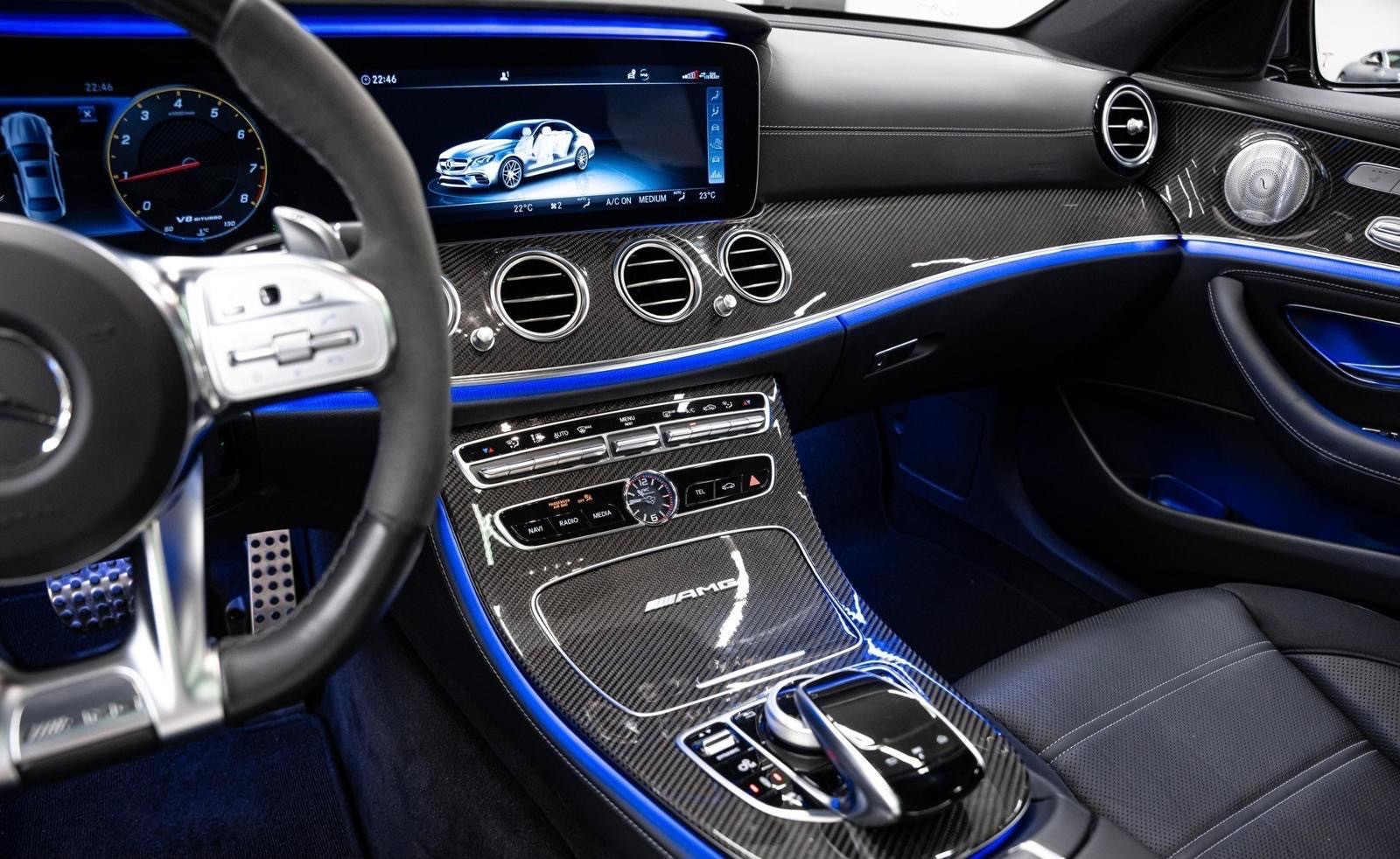 MERCEDES-BENZ E 63 S AMG 4matic+-image-14
