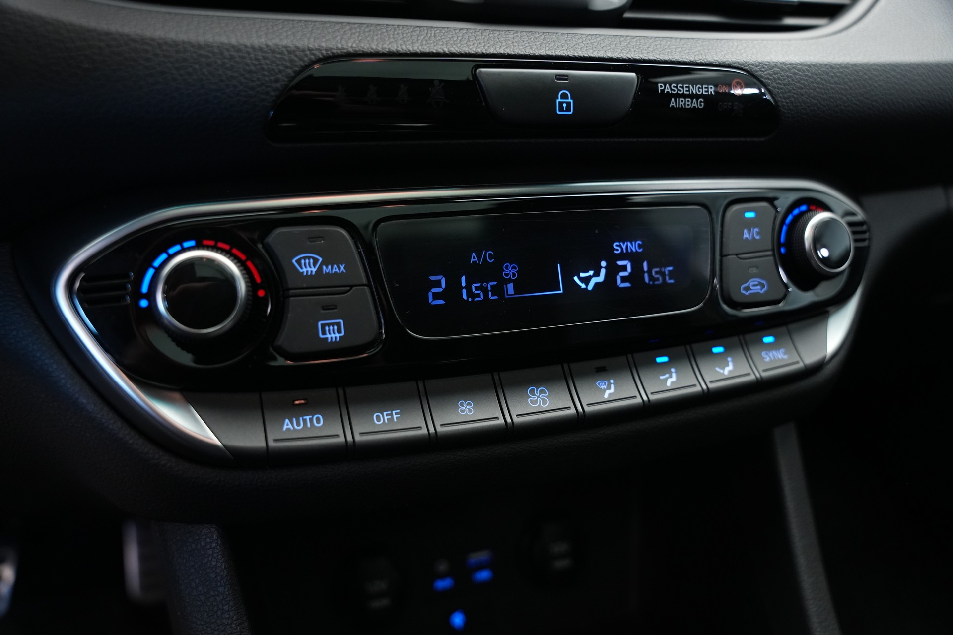 HYUNDAI i30 N 2.0 T-GDi-image-26