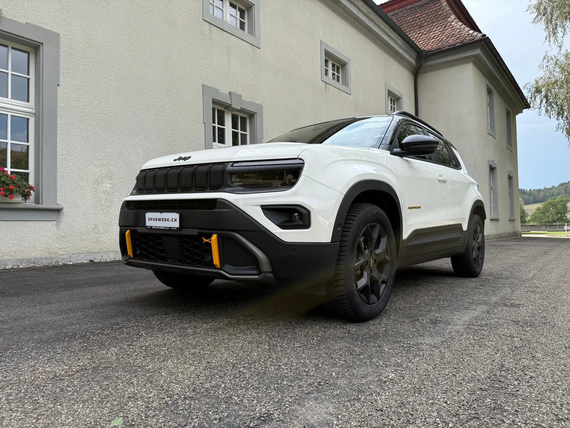 JEEP Avenger 1.2 Turbo MHEV The North Face 4xe-showroom-element-2