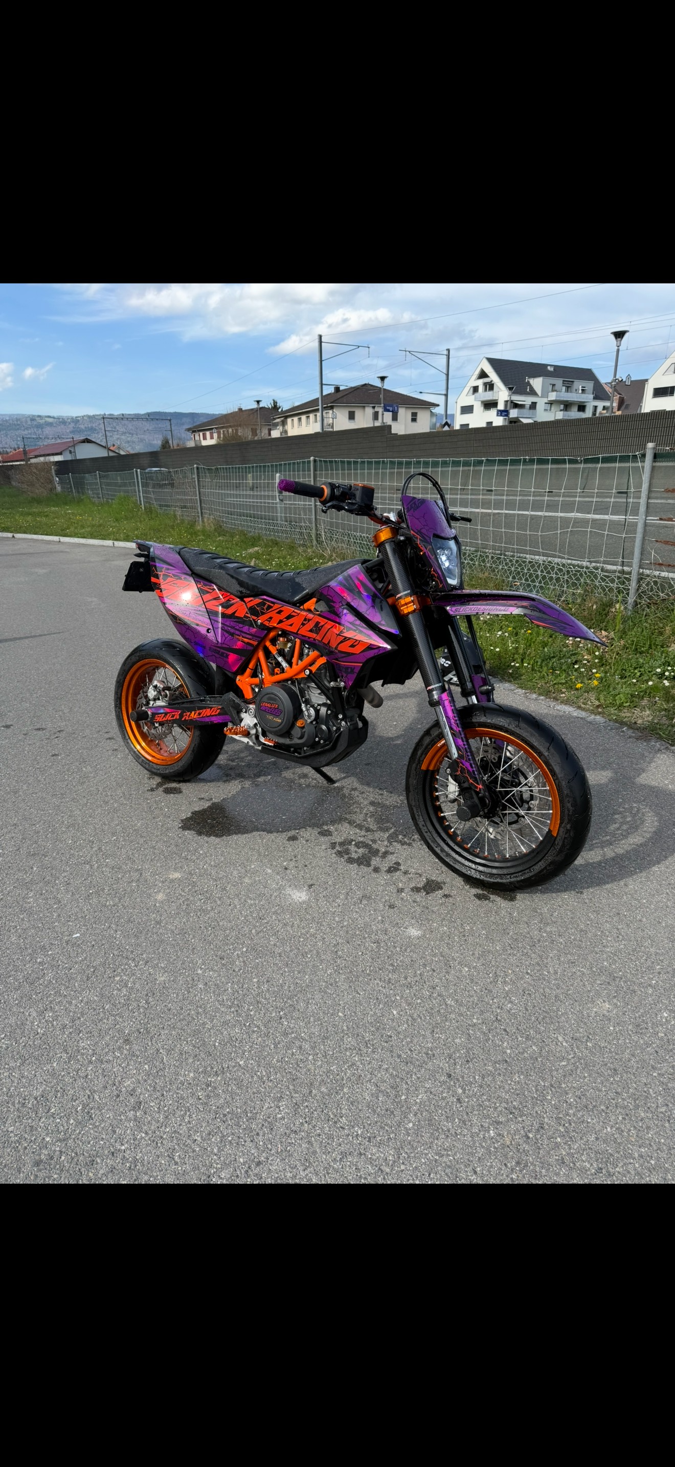 KTM 690 SMC R-image-3