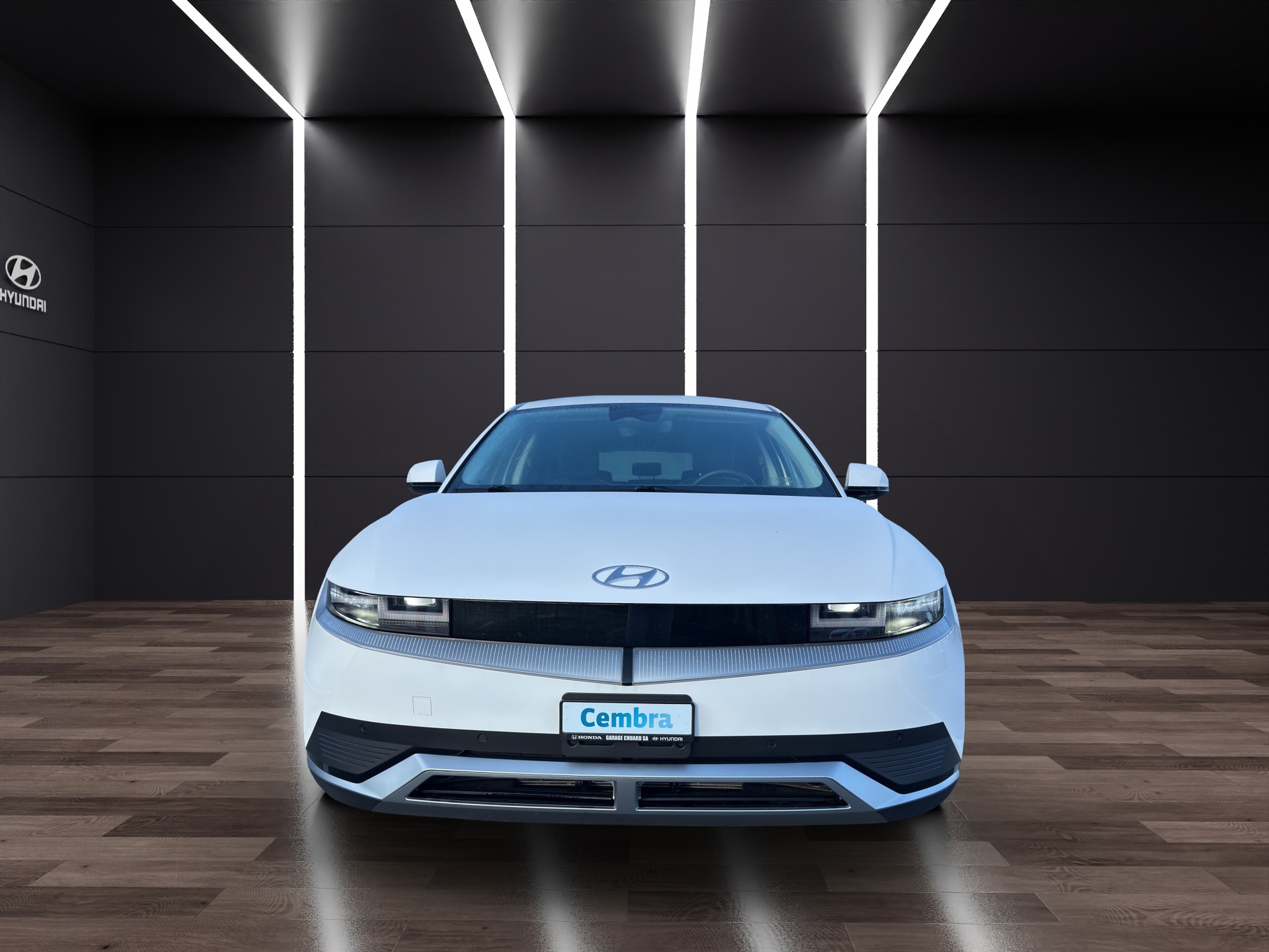 HYUNDAI Ioniq 5 77kWh Amplia 2WD-showroom-element-1