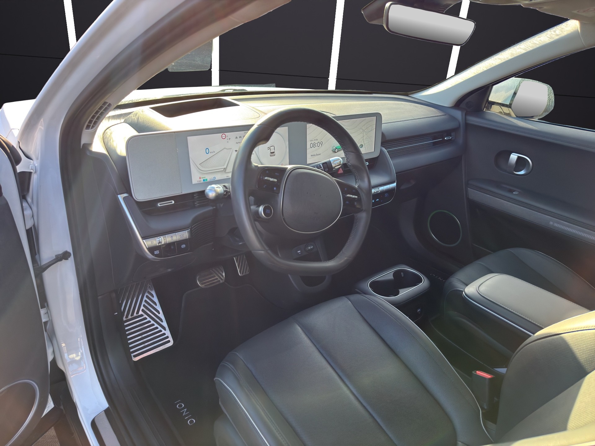 HYUNDAI Ioniq 5 77kWh Amplia 2WD-image-13