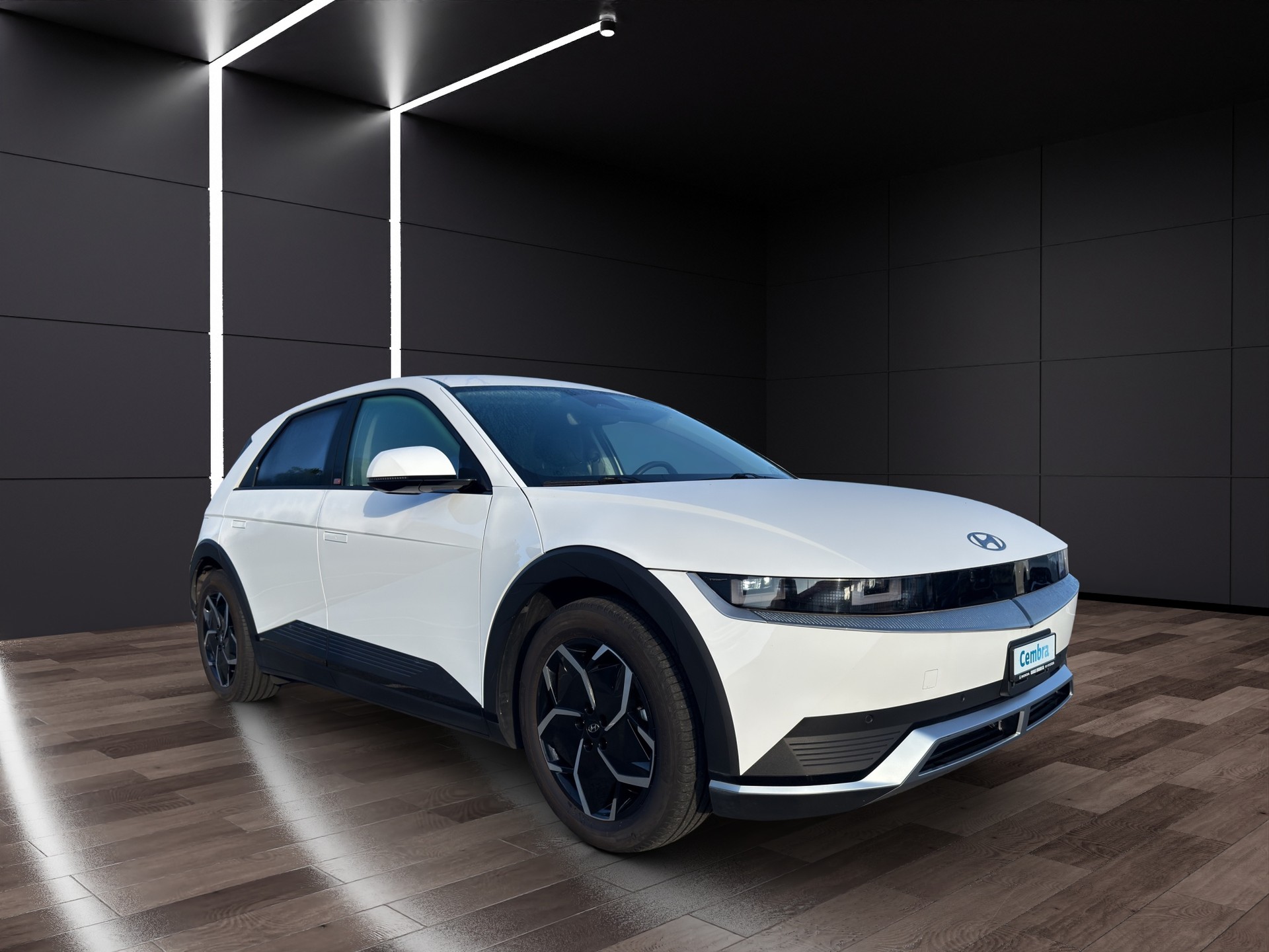 HYUNDAI Ioniq 5 77kWh Amplia 2WD-showroom-element-2