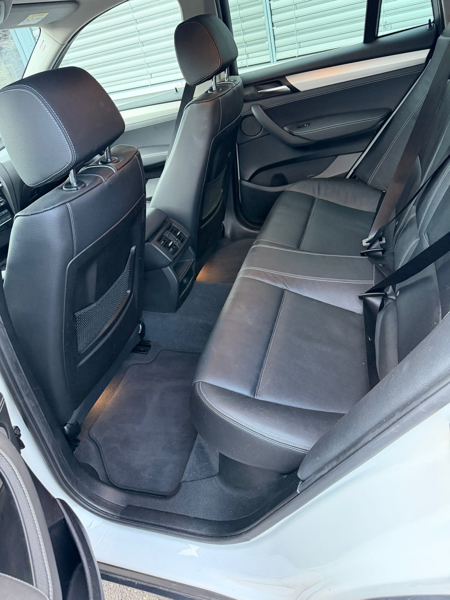BMW X4 xDrive 20d xLine Steptronic-image-8