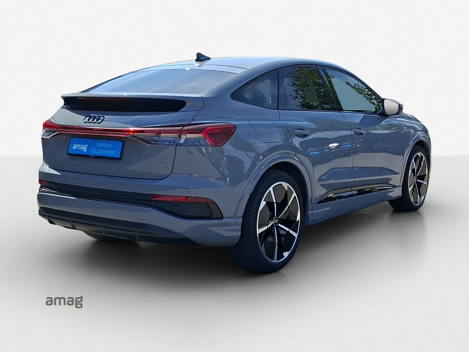 AUDI Q4 Sportback e-tron 50 quattro-image-5