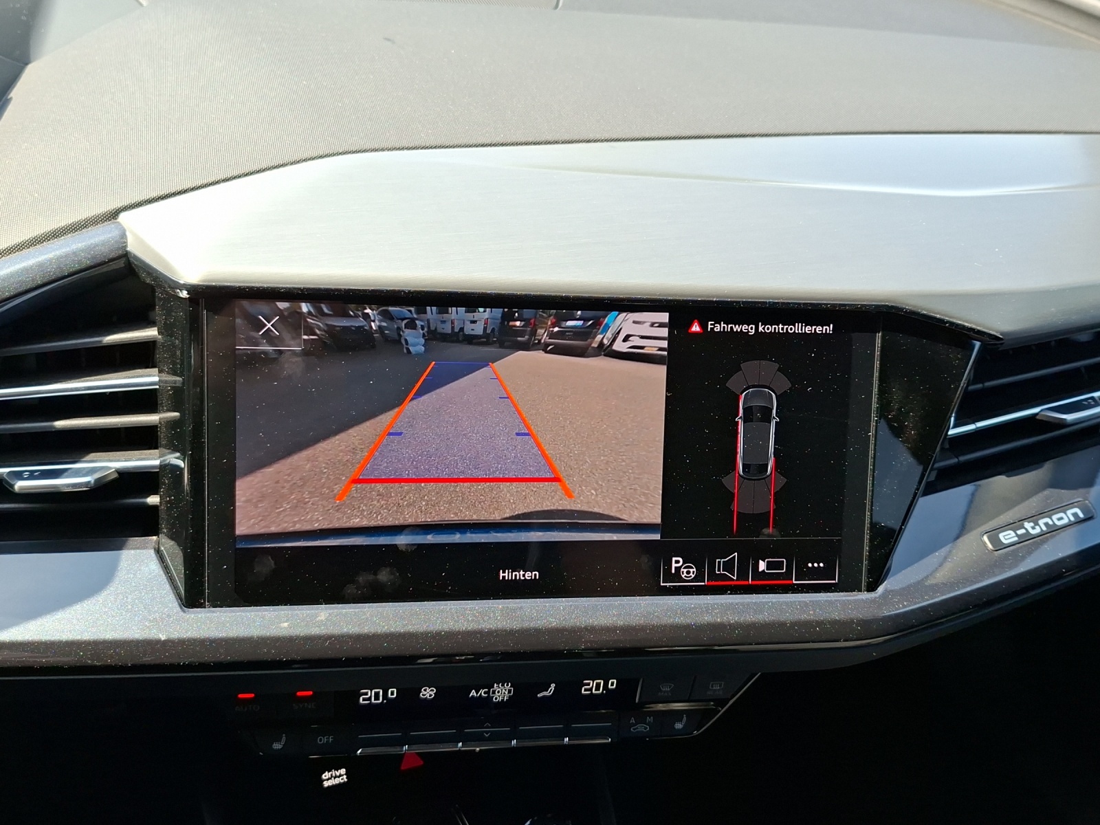 AUDI Q4 Sportback e-tron 50 quattro-image-16
