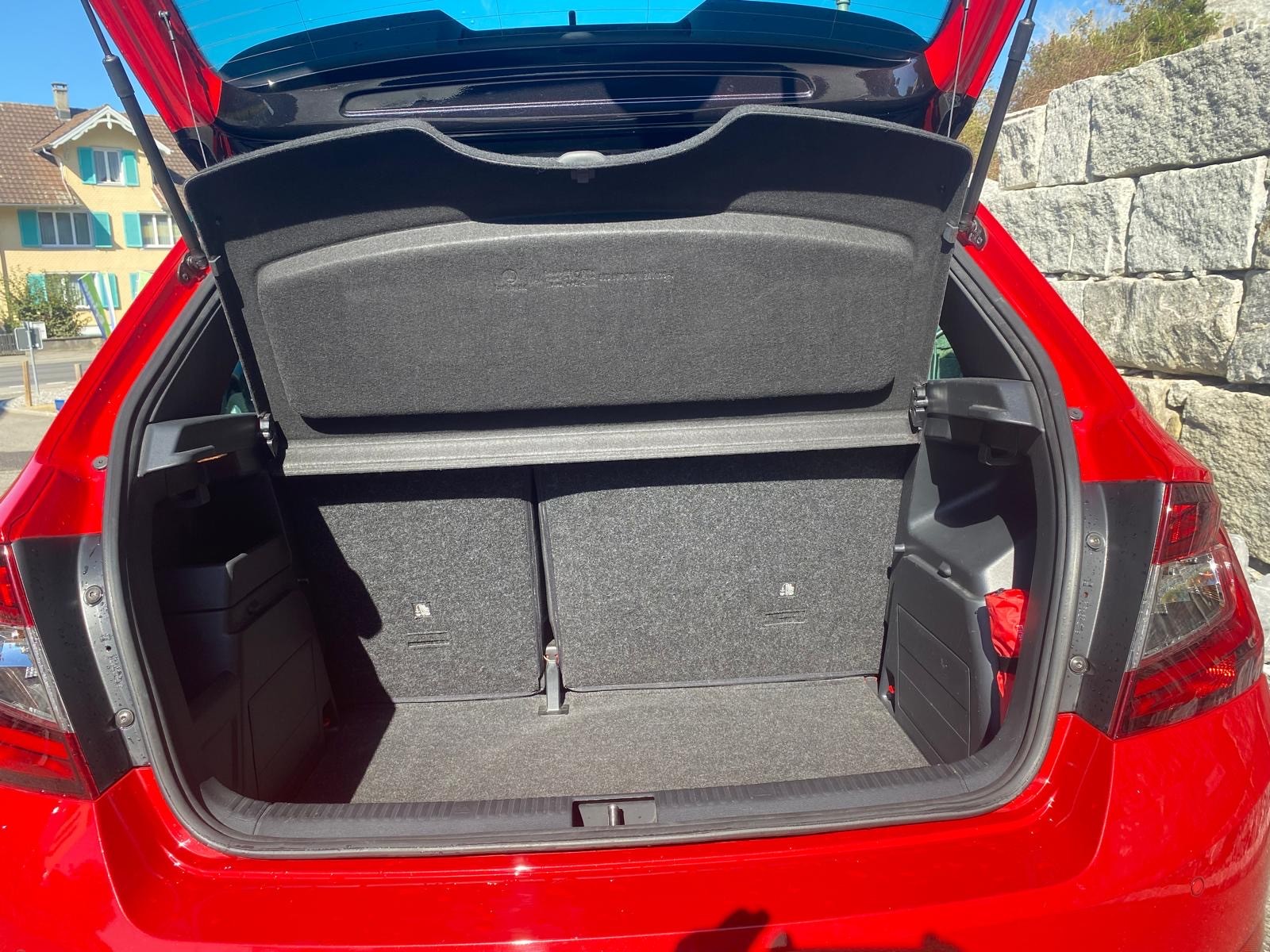 SKODA Fabia 1.0 TSI Monte Carlo-image-12