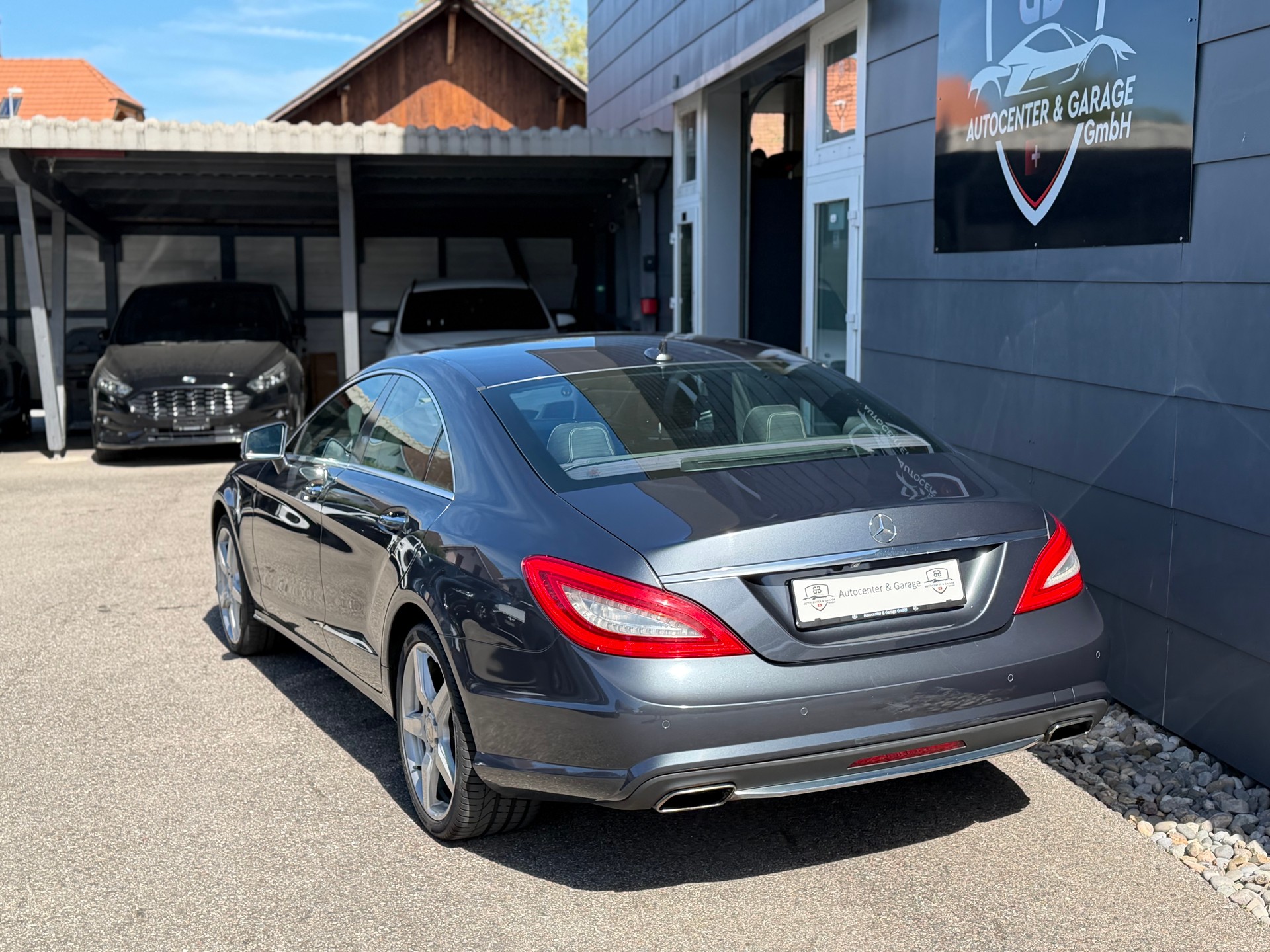 MERCEDES-BENZ CLS 350 BlueTEC 4Matic 7G-Tronic-image-5