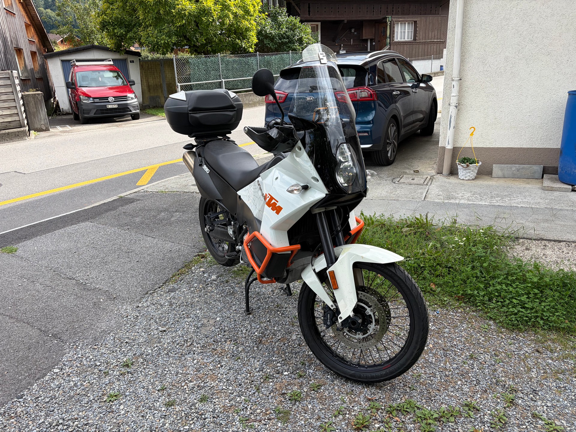 KTM 990 Adventure-image-0