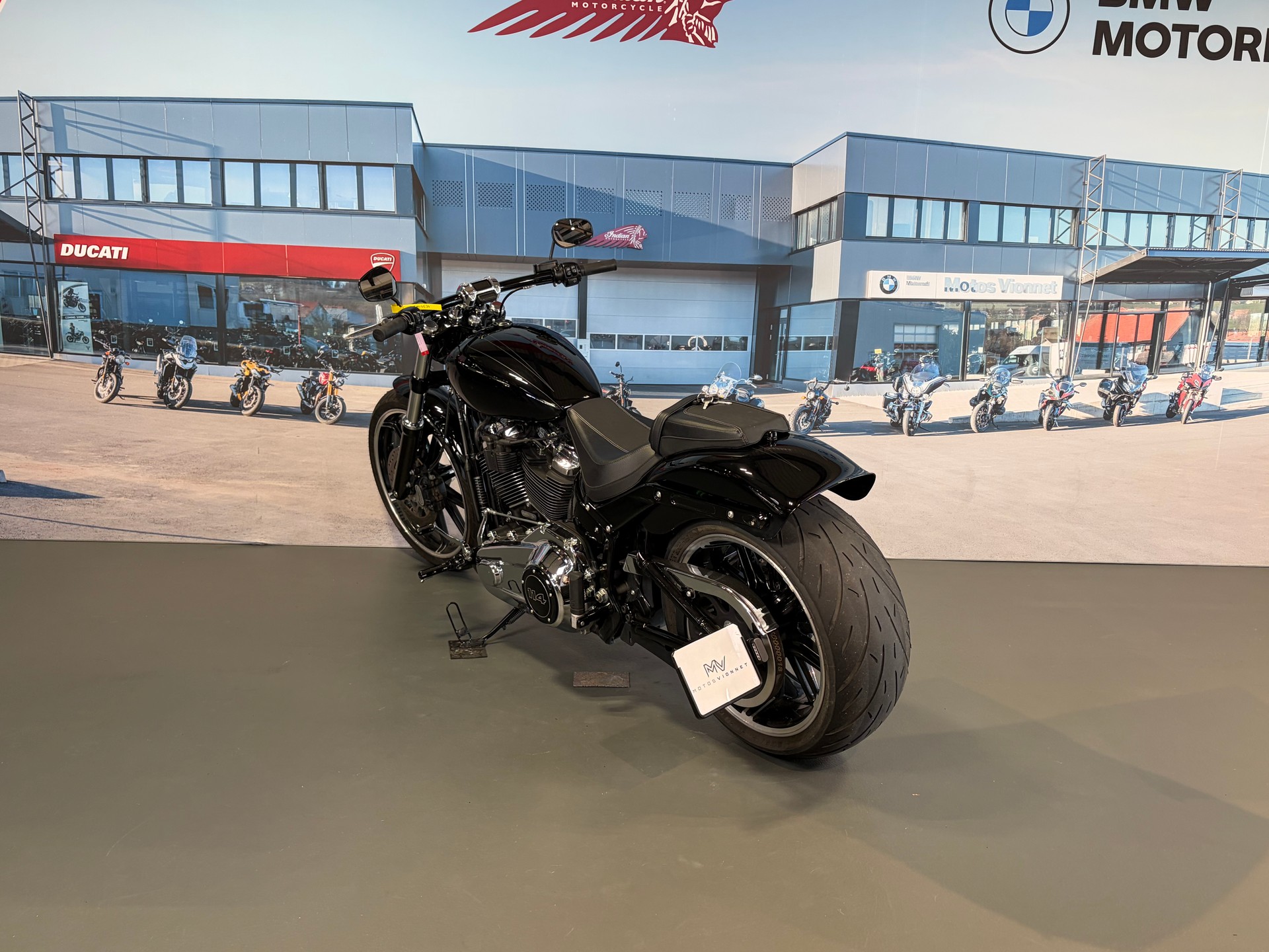 HARLEY-DAVIDSON FXBRS Breakout 114-image-4