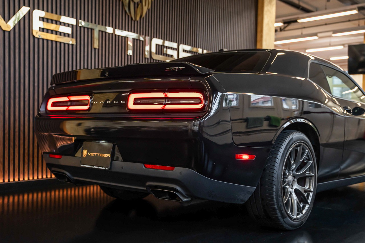 DODGE Challenger SRT8 6.4L HEMI-image-7