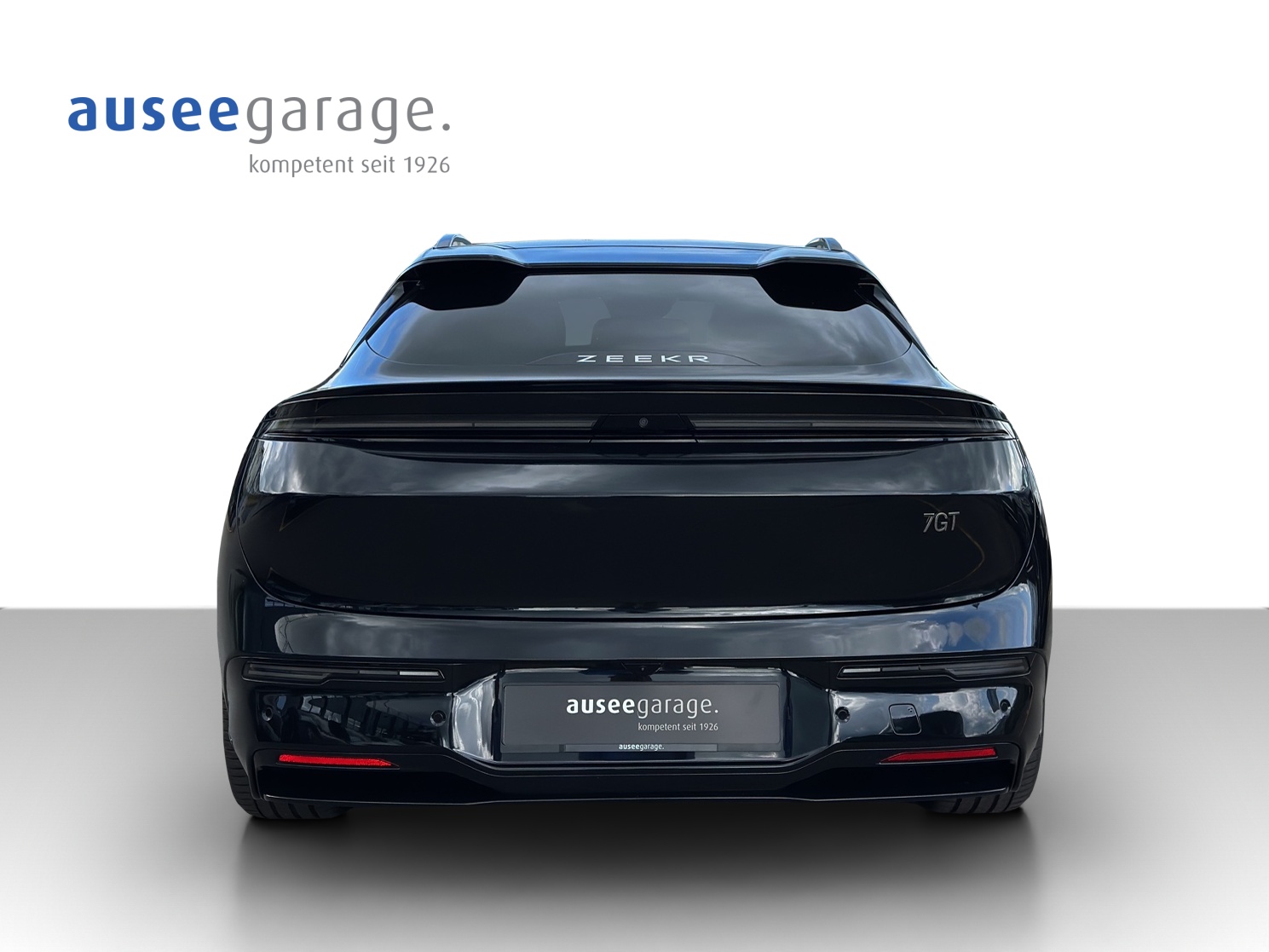 ZEEKR 7GT Privilege AWD-showroom-element-3