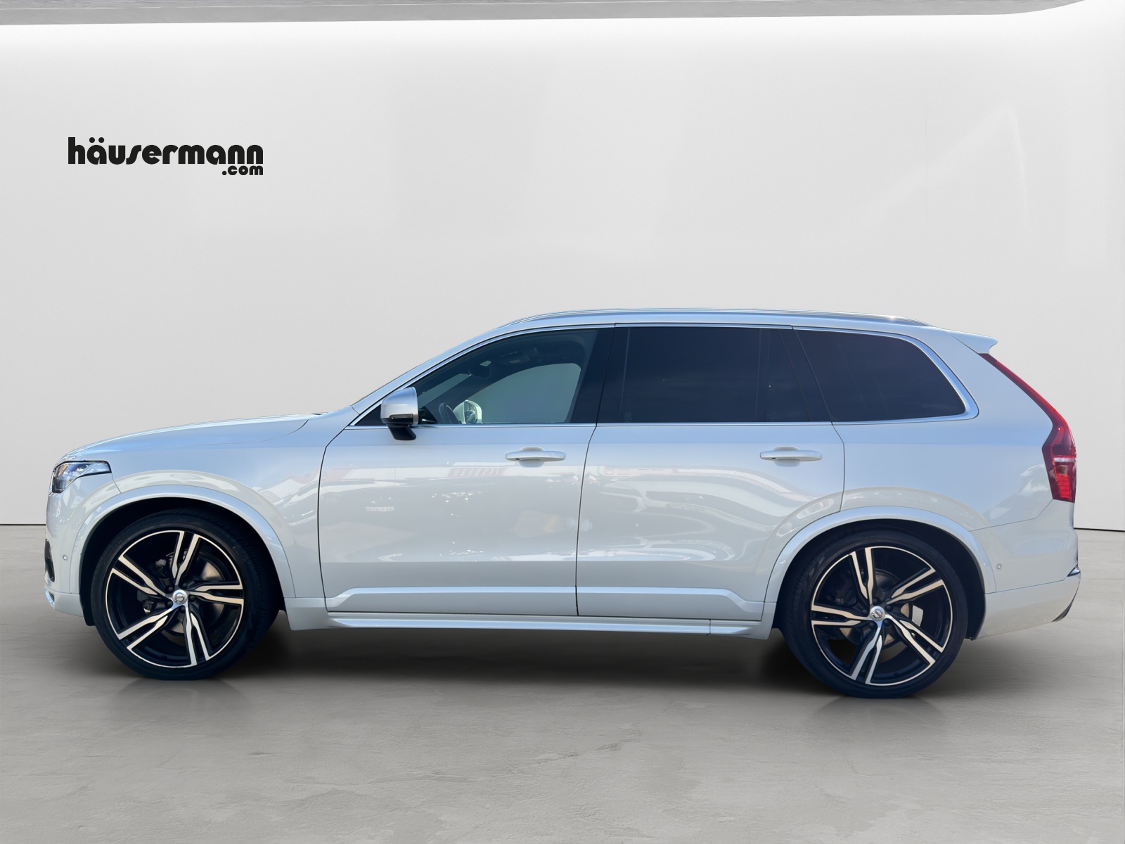 VOLVO XC90 2.0 T6 R-Design 7P. AWD-showroom-element-2