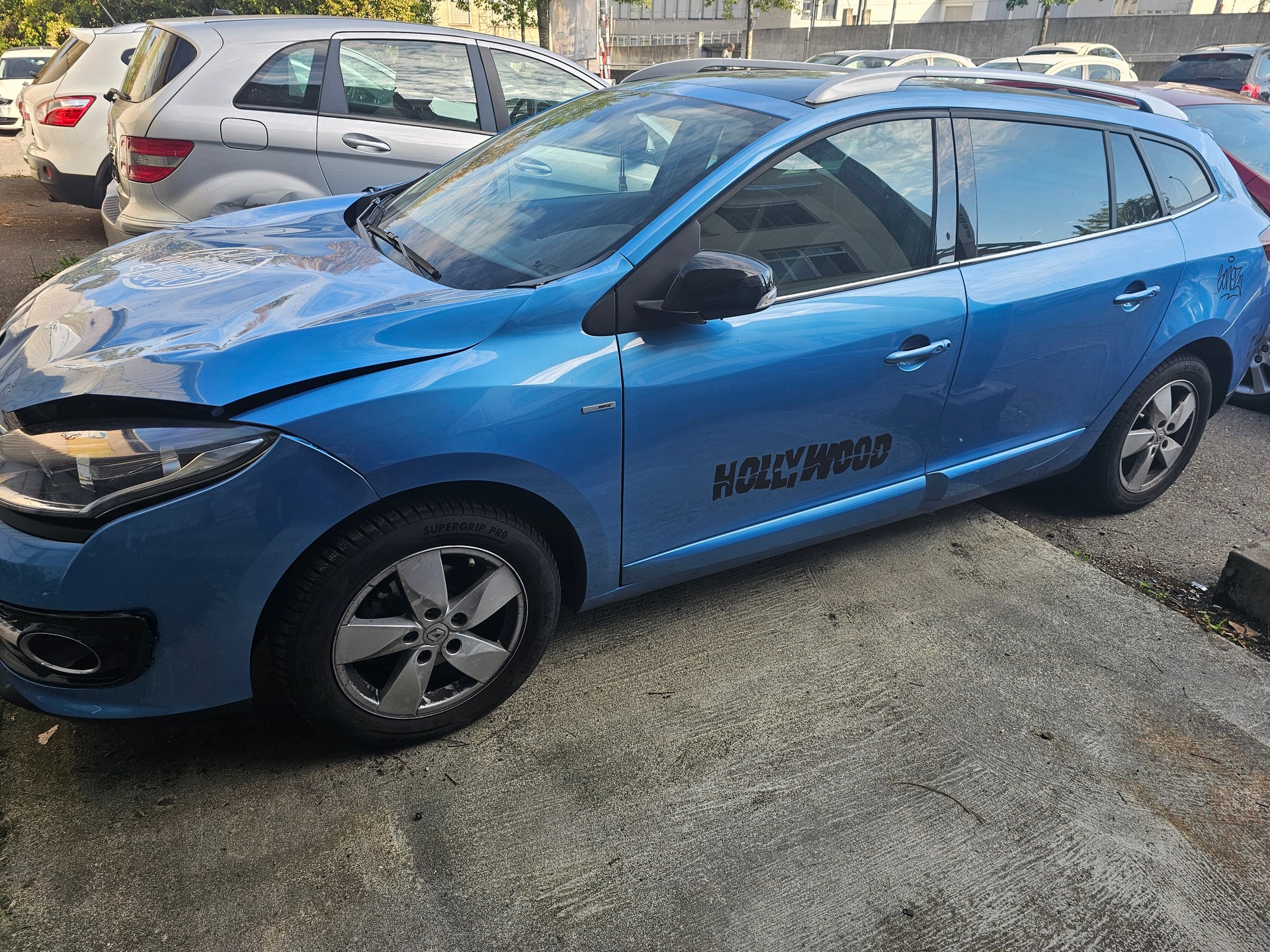 RENAULT Mégane Grandtour 1.5 dCi Expression EDC-image-5