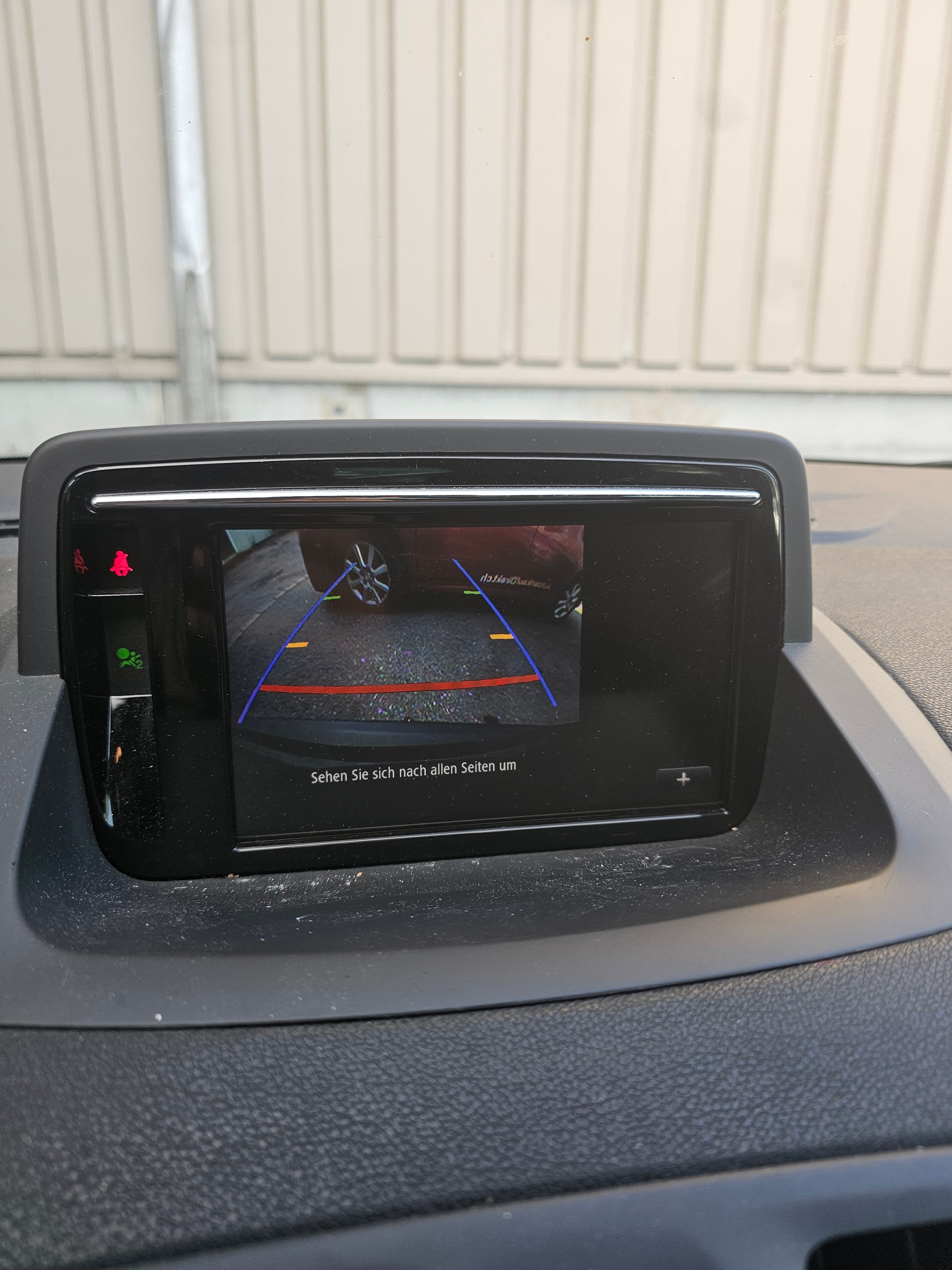 RENAULT Mégane Grandtour 1.5 dCi Expression EDC-image-9