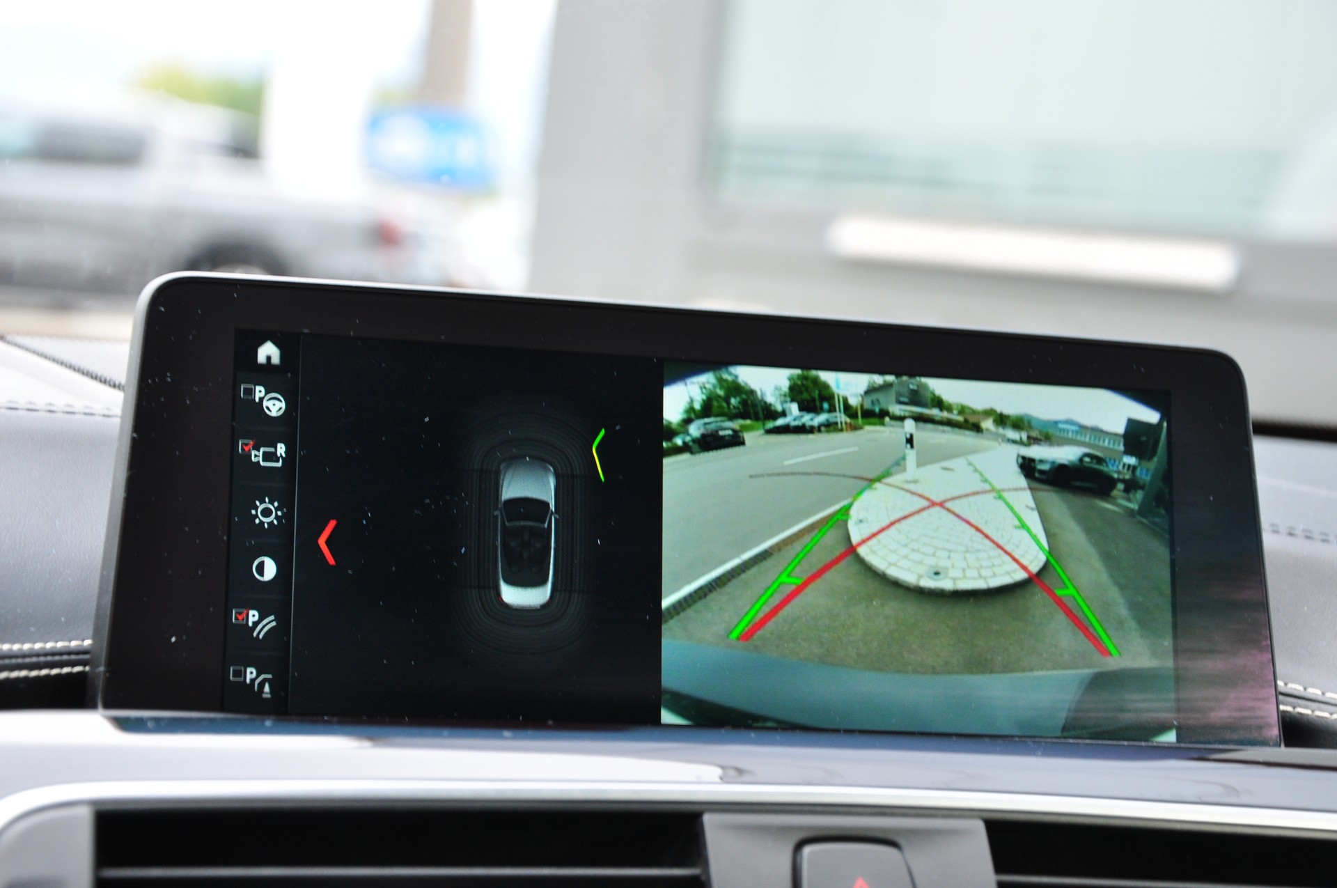 BMW 440i Cabriolet xDrive Steptronic M Sport-image-15