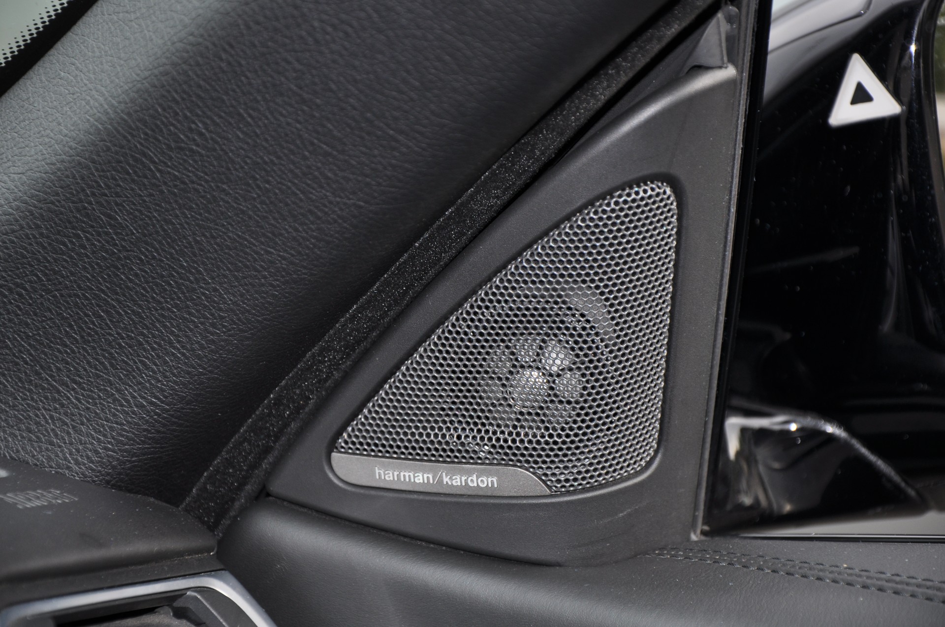 BMW 440i Cabriolet xDrive Steptronic M Sport-image-18