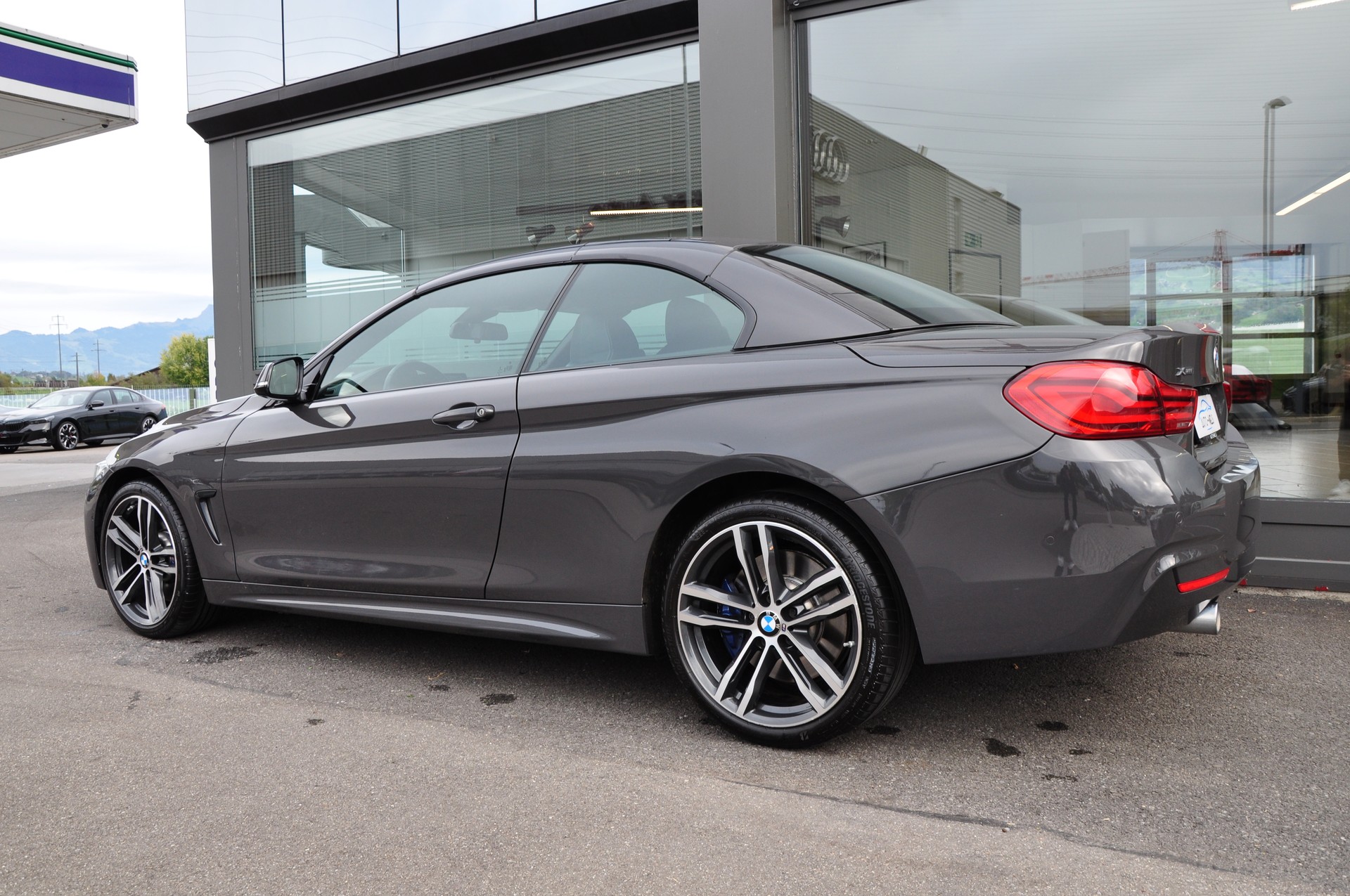 BMW 440i Cabriolet xDrive Steptronic M Sport-image-6