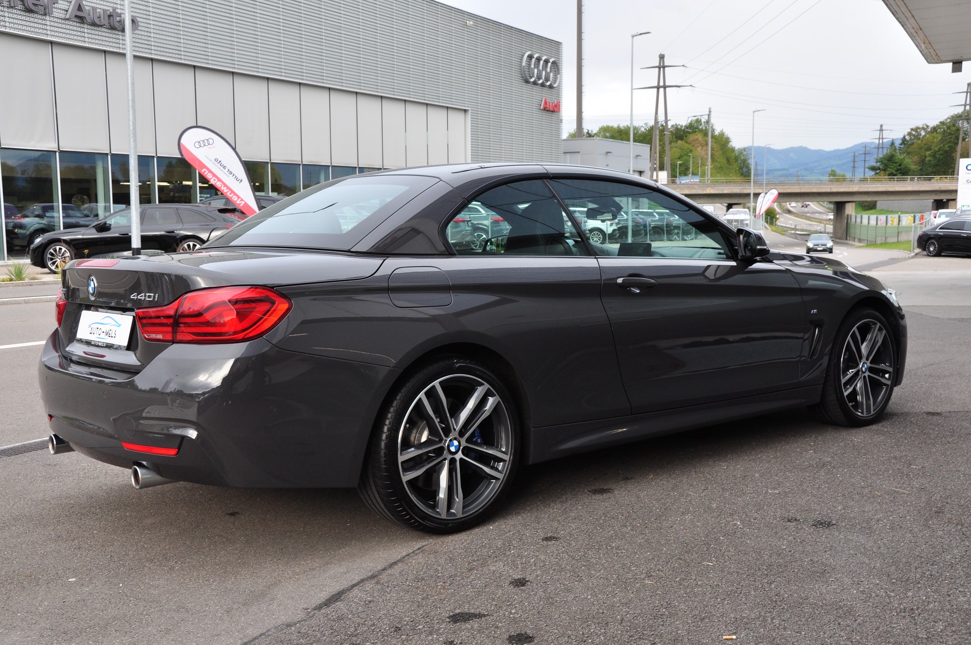 BMW 440i Cabriolet xDrive Steptronic M Sport-image-9
