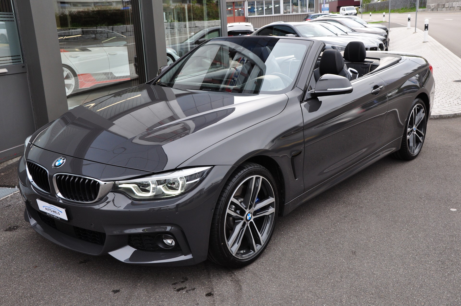 BMW 440i Cabriolet xDrive Steptronic M Sport-image-11