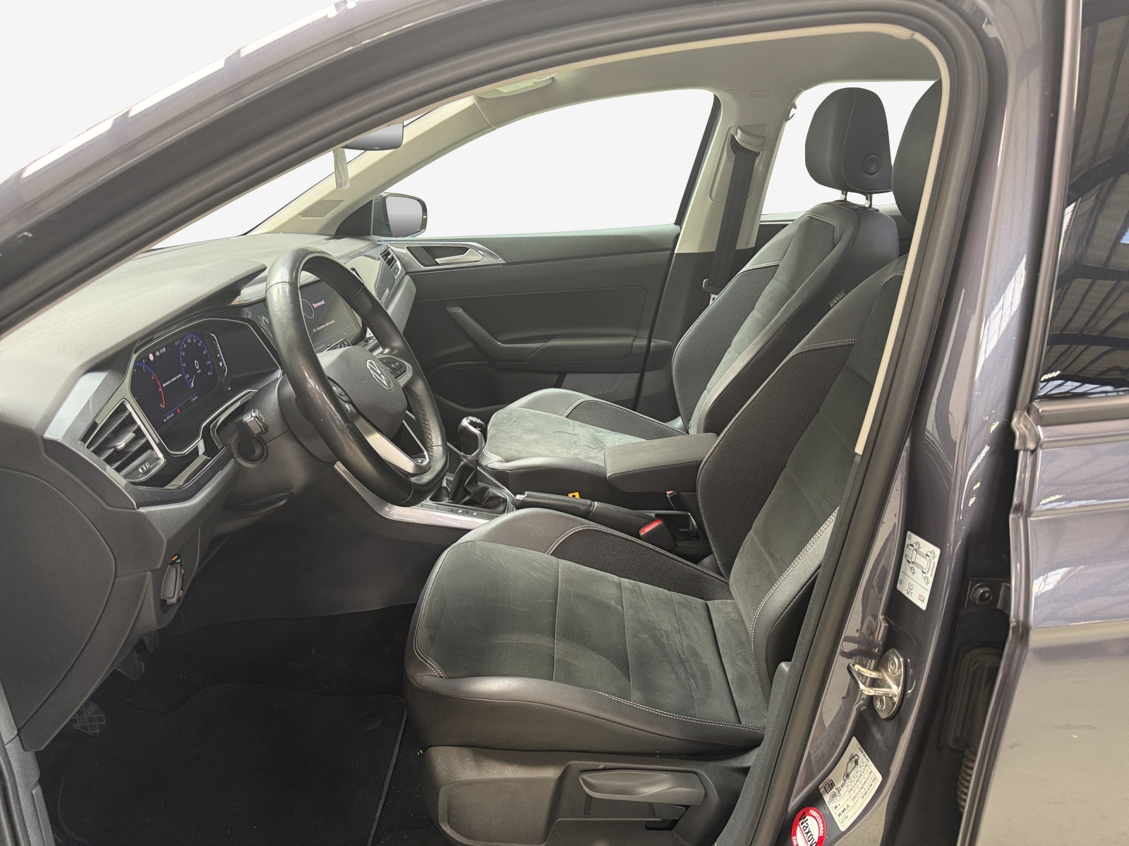 VW Polo 1.0 TSI Style-image-7