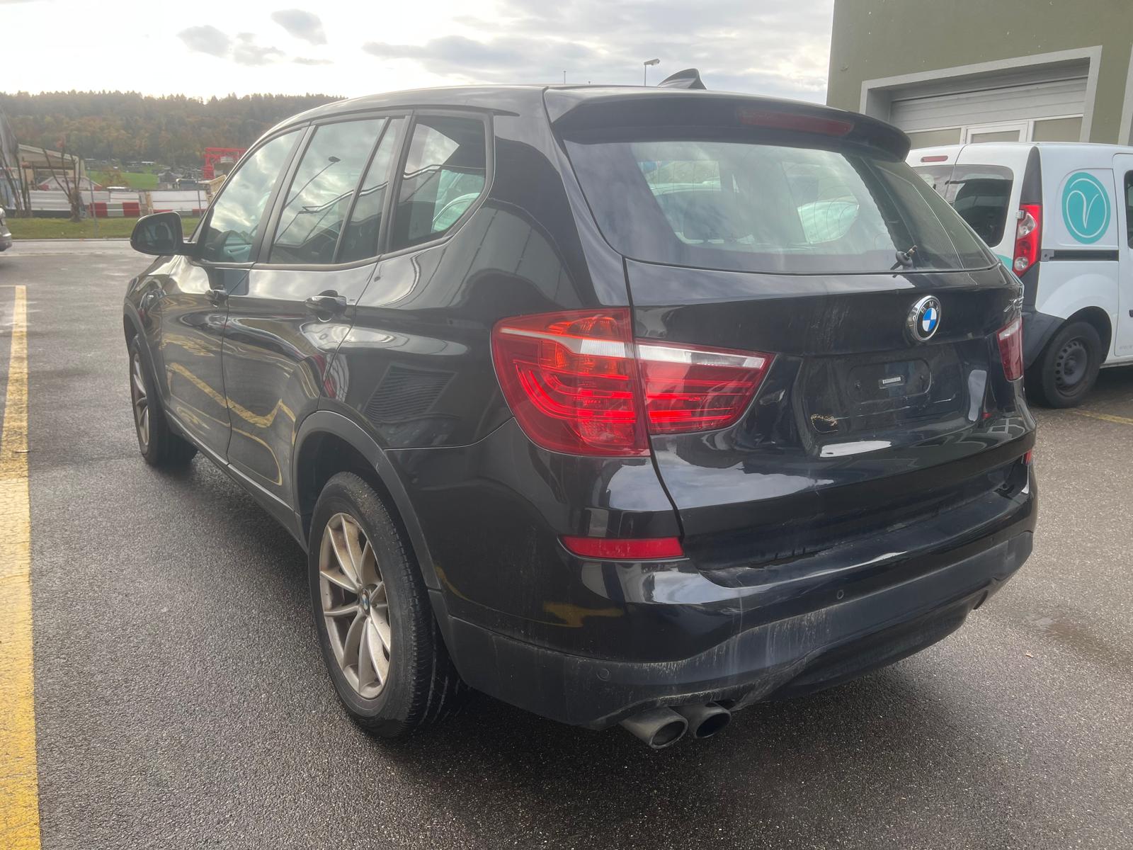BMW X3 xDrive 28i Steptronic-image-5