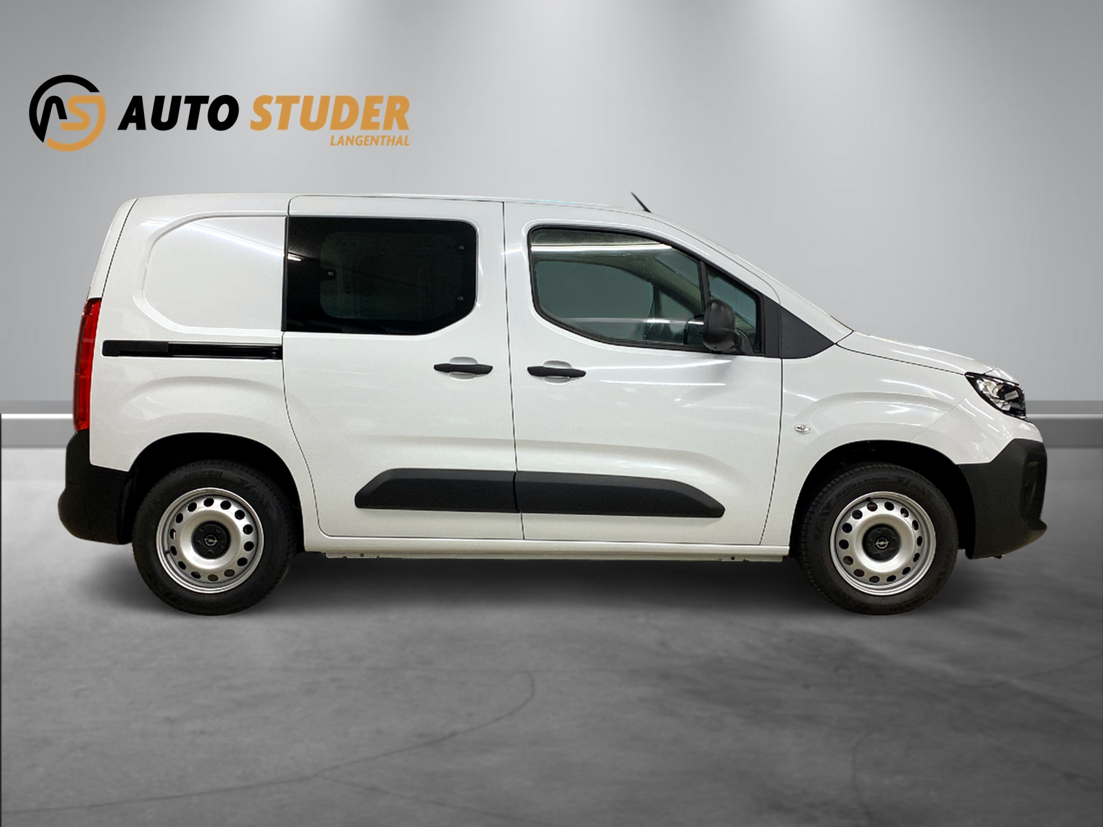 OPEL Combo Cargo 1.2 2.0 t-showroom-element-3