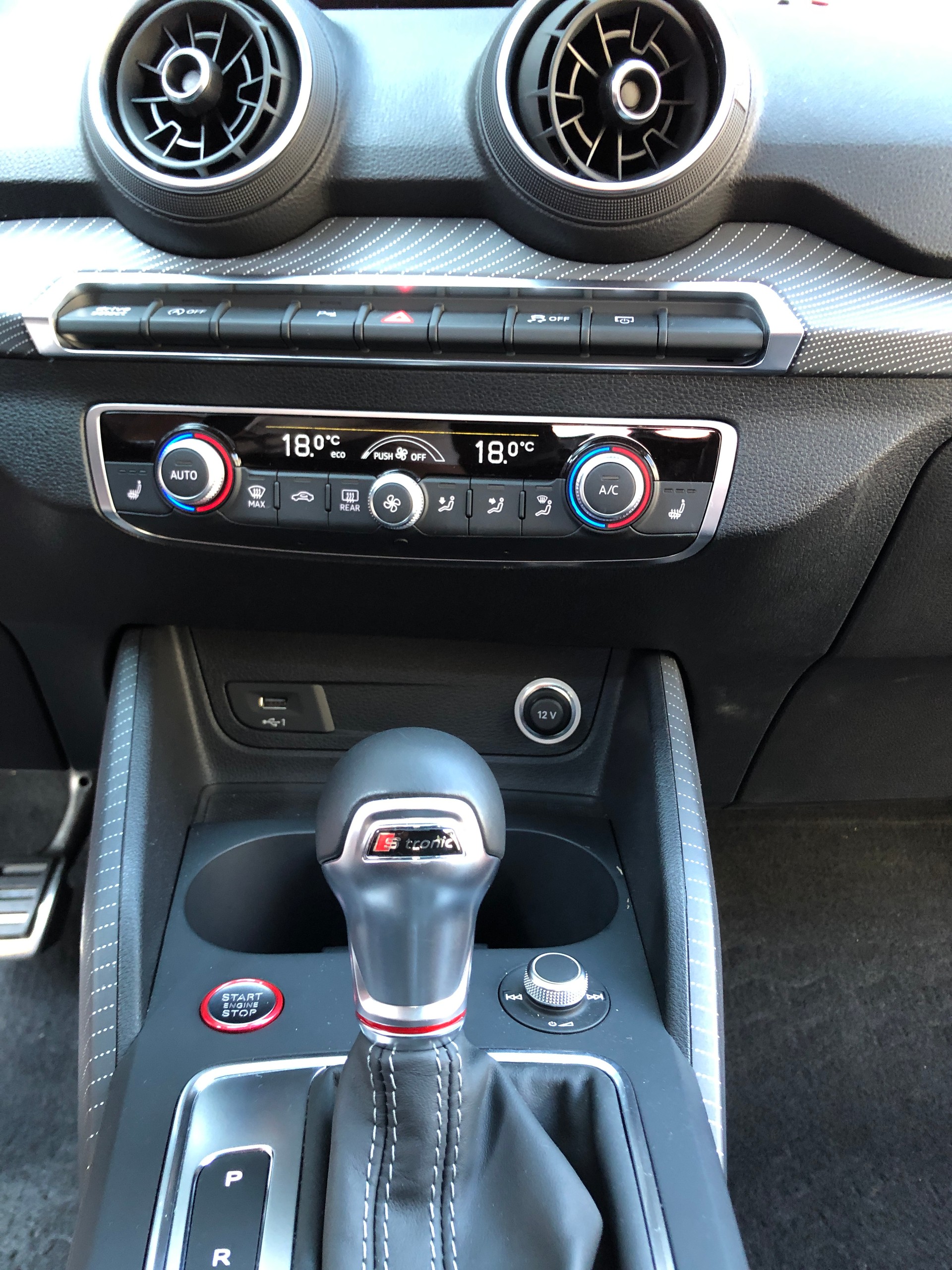 AUDI SQ2 TFSI quattro S-tronic-image-6