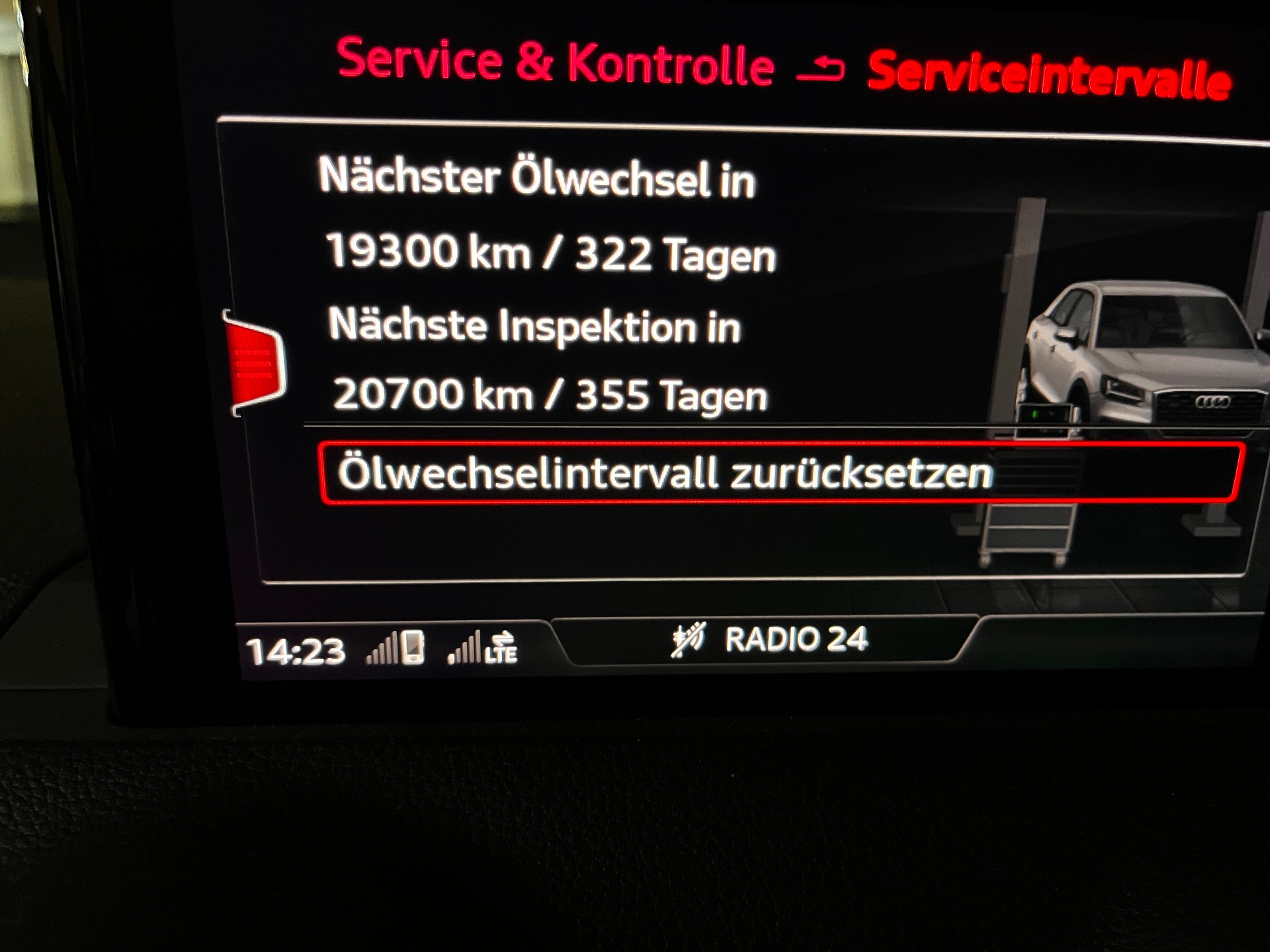 AUDI SQ2 TFSI quattro S-tronic-image-14