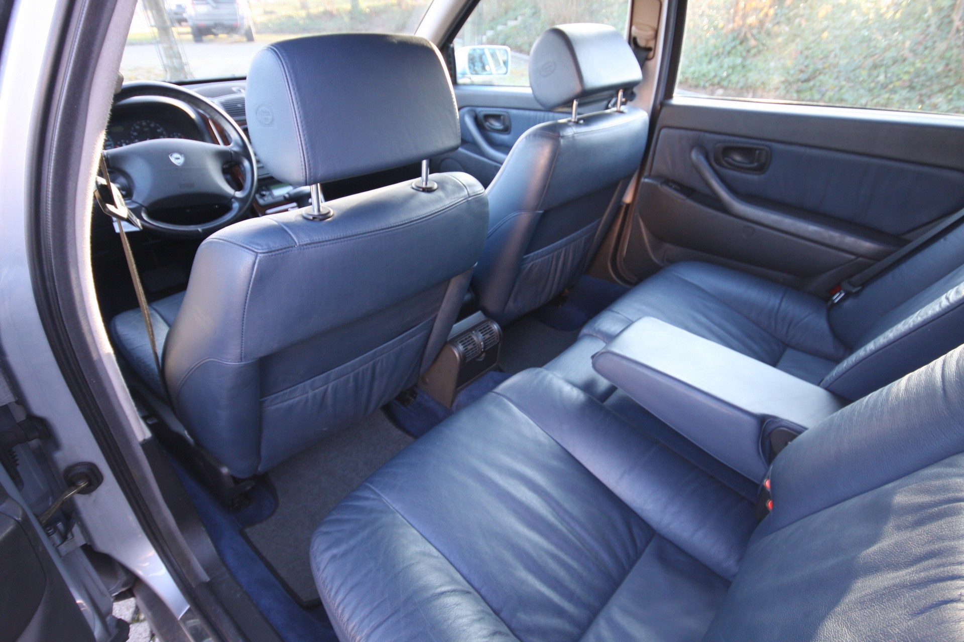 LANCIA KAPPA 3.0 V6 LS-image-6