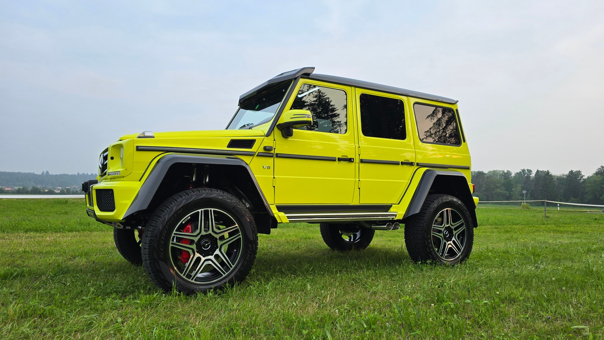 MERCEDES-BENZ G 500 4x4² 7G-Tronic Electricbeam glänzend-image-5