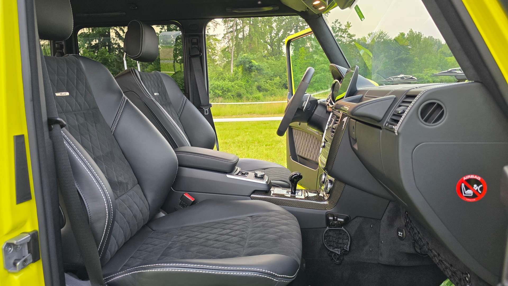 MERCEDES-BENZ G 500 4x4² 7G-Tronic Electricbeam glänzend-image-22