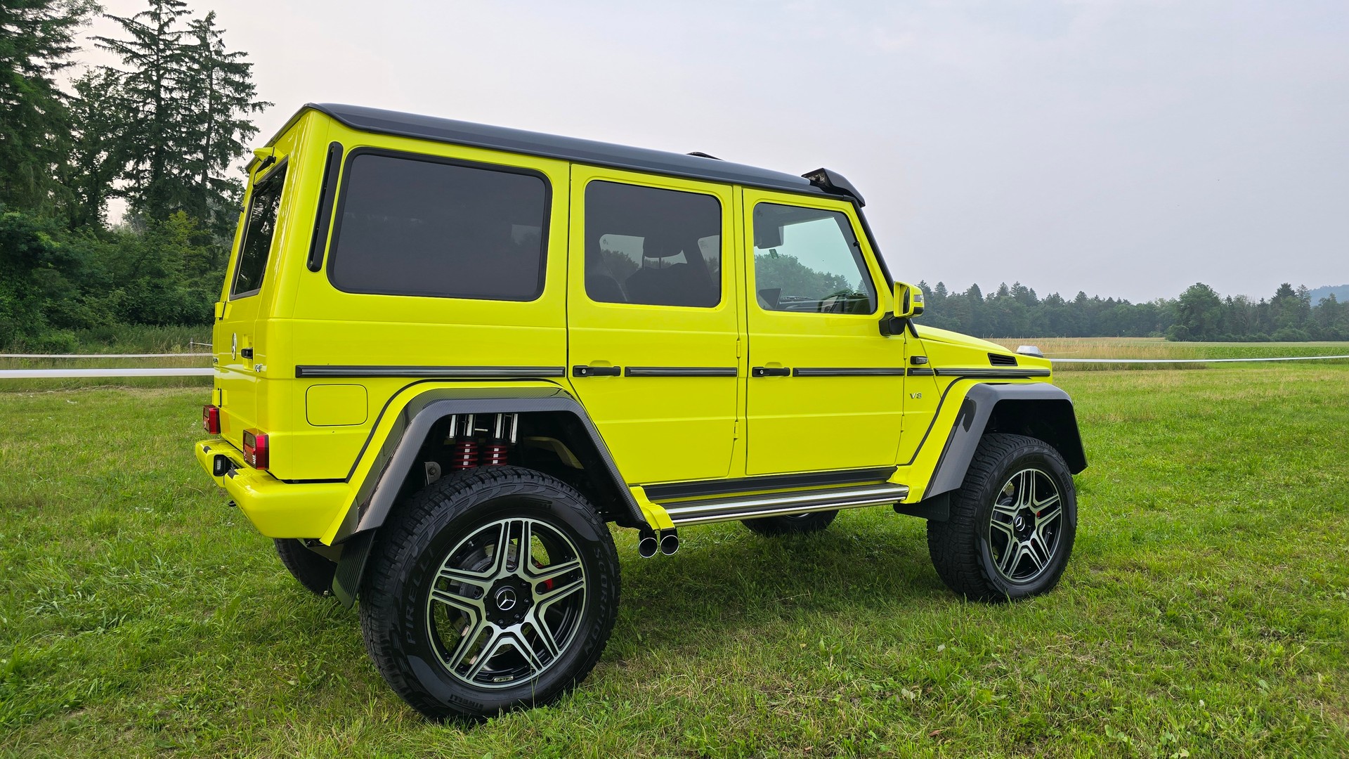 MERCEDES-BENZ G 500 4x4² 7G-Tronic Electricbeam glänzend-image-15